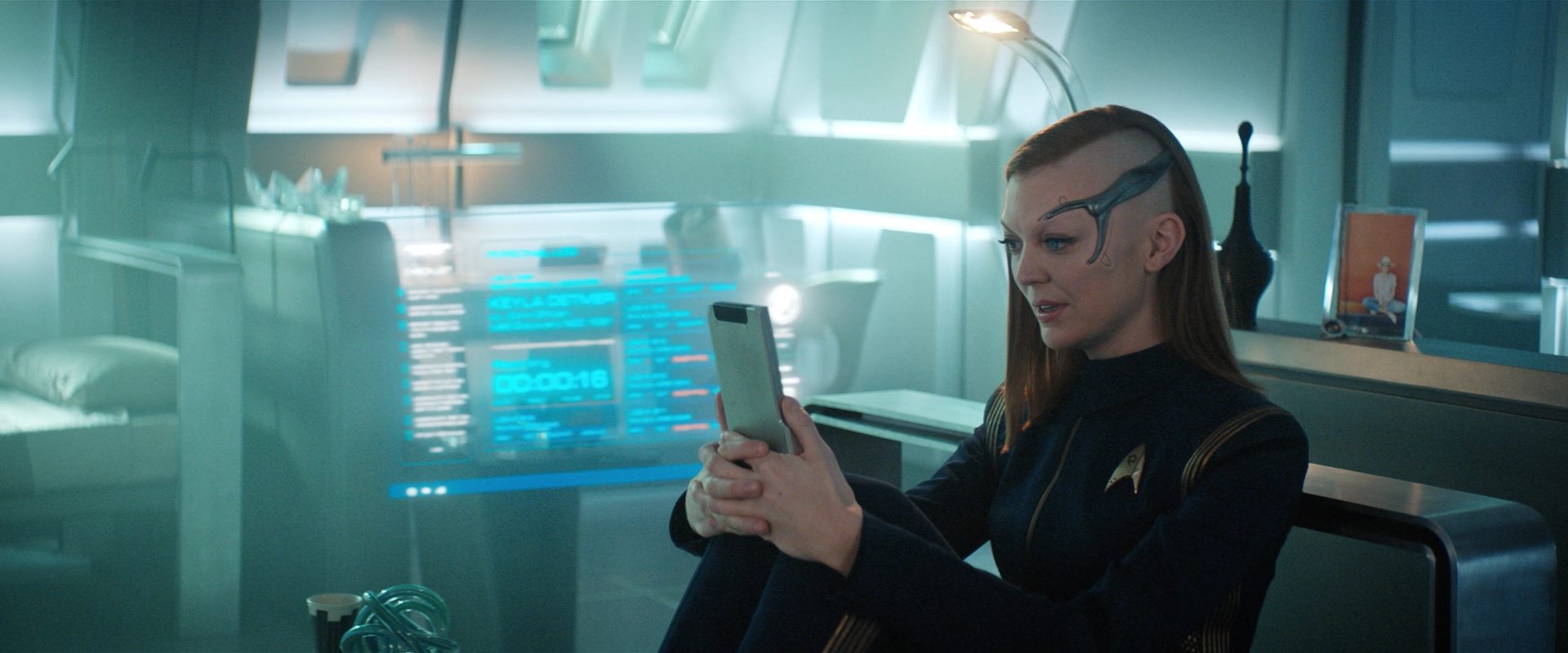 extant_StarTrekDiscovery_2x13-SuchSweetSorrowPart1_04609.jpg