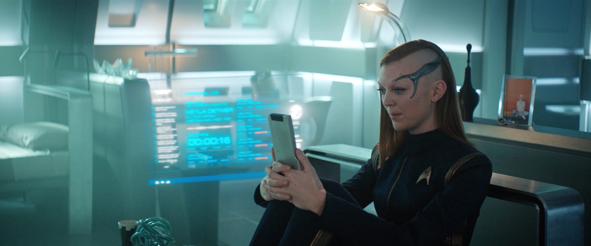 extant_StarTrekDiscovery_2x13-SuchSweetSorrowPart1_04610.jpg