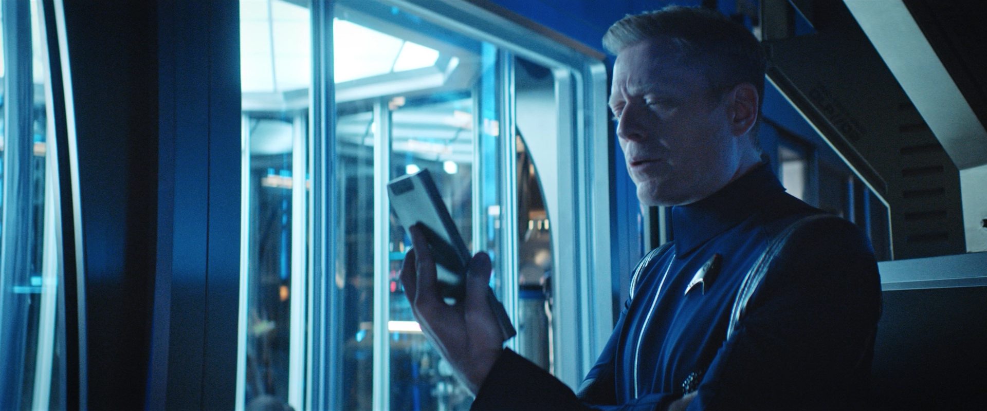 extant_StarTrekDiscovery_2x13-SuchSweetSorrowPart1_04638.jpg