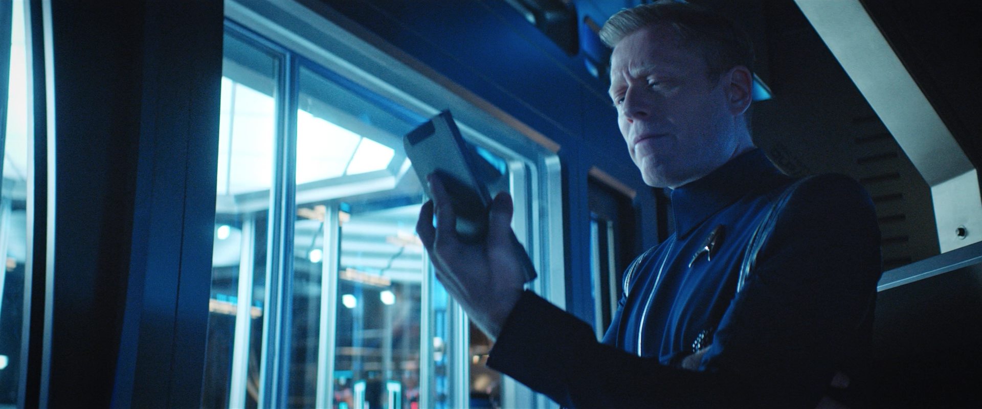 extant_StarTrekDiscovery_2x13-SuchSweetSorrowPart1_04642.jpg