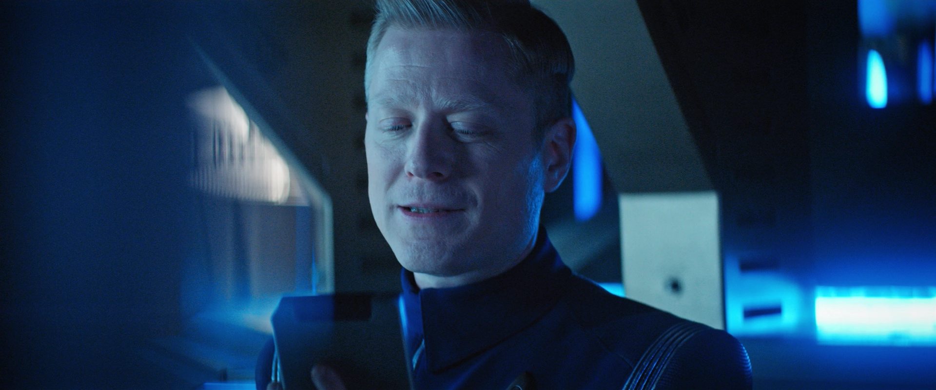 extant_StarTrekDiscovery_2x13-SuchSweetSorrowPart1_04660.jpg