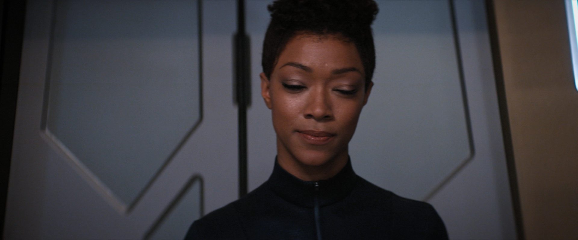 extant_StarTrekDiscovery_2x13-SuchSweetSorrowPart1_04686.jpg