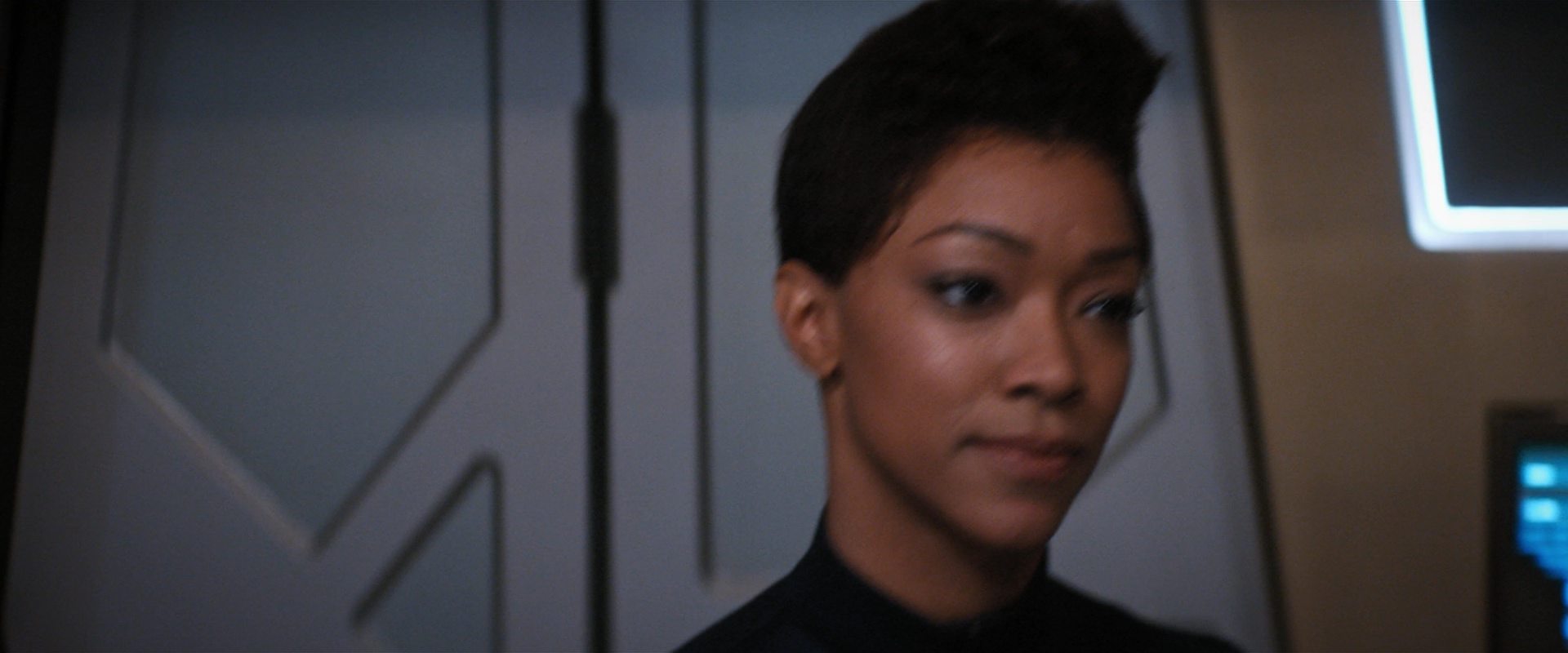extant_StarTrekDiscovery_2x13-SuchSweetSorrowPart1_04688.jpg