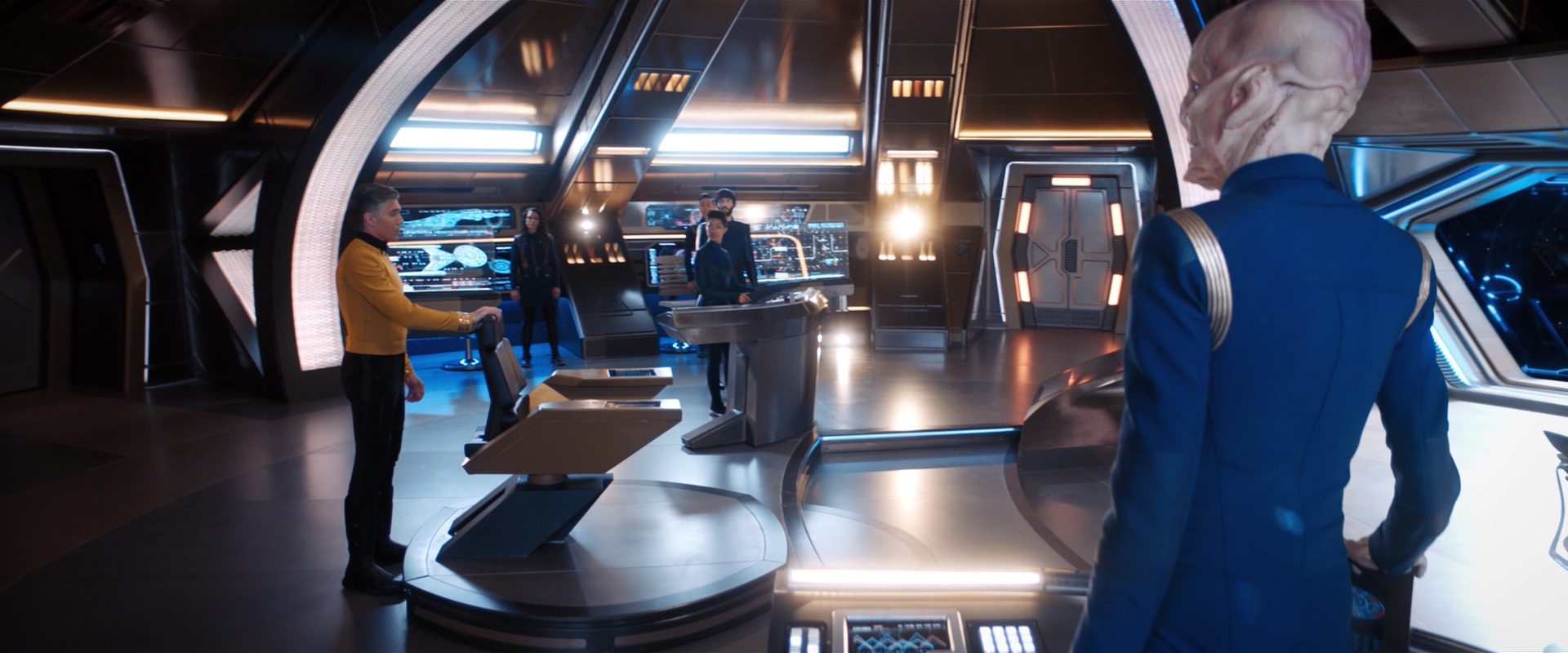 extant_StarTrekDiscovery_2x13-SuchSweetSorrowPart1_04723.jpg