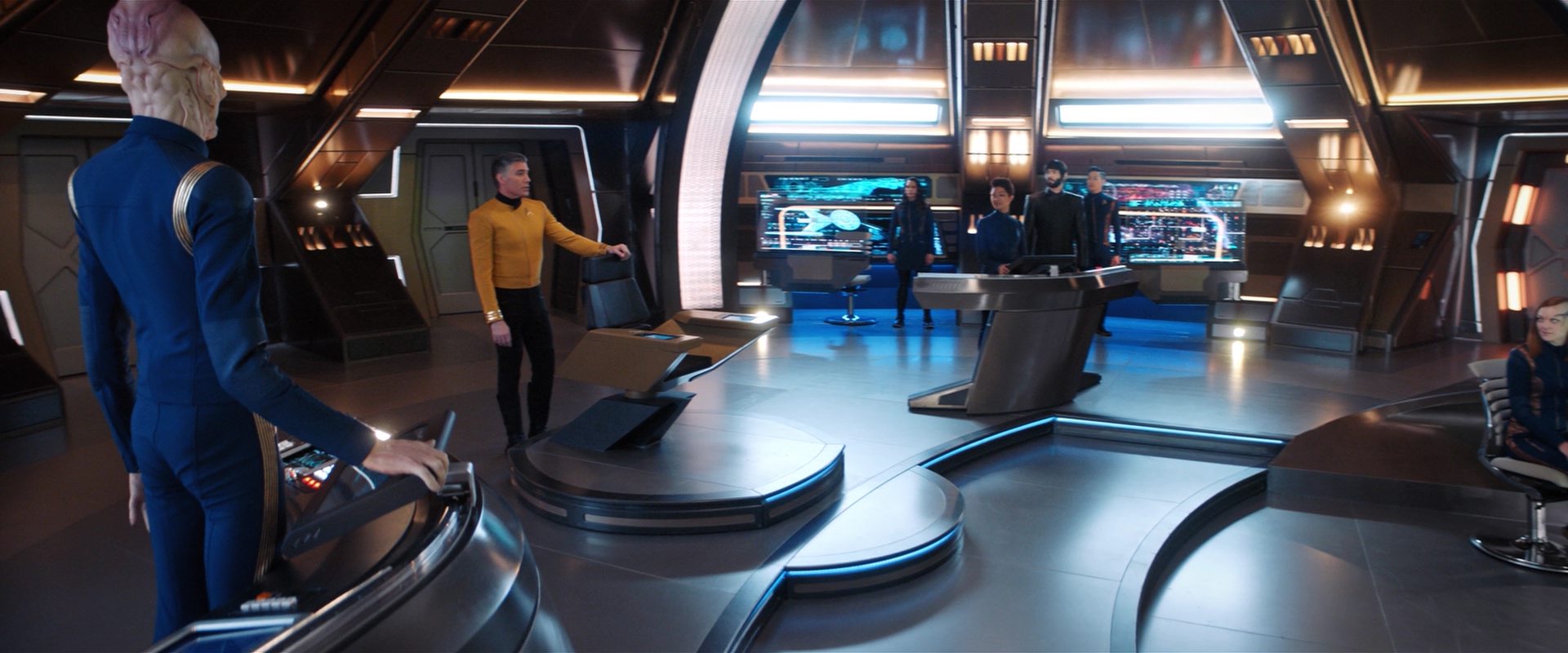 extant_StarTrekDiscovery_2x13-SuchSweetSorrowPart1_04736.jpg