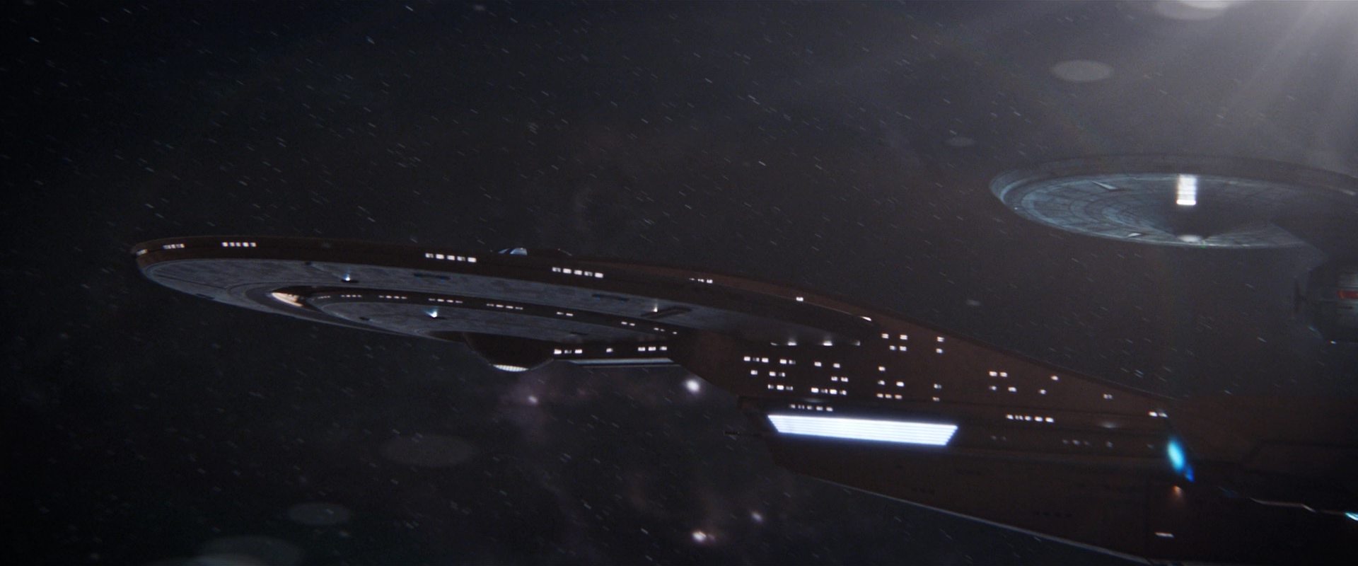extant_StarTrekDiscovery_2x13-SuchSweetSorrowPart1_04781.jpg