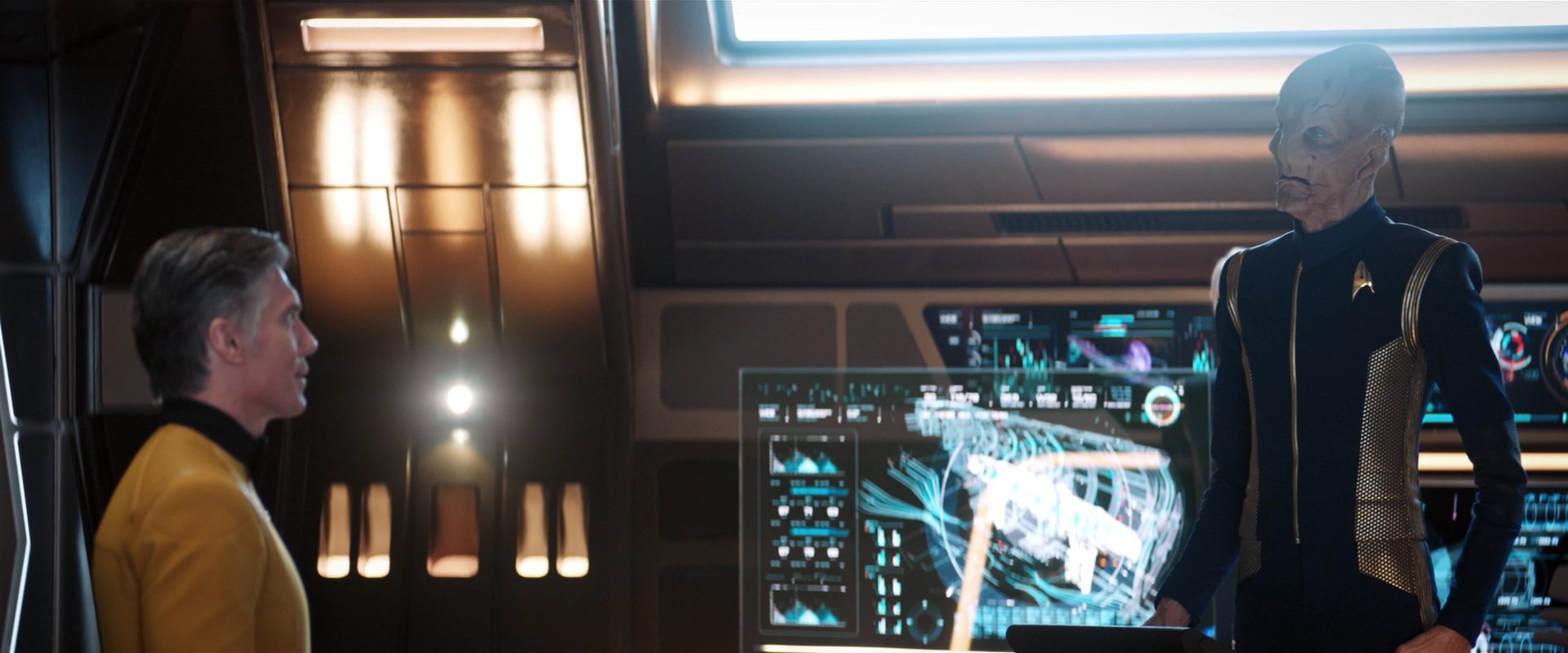 extant_StarTrekDiscovery_2x13-SuchSweetSorrowPart1_04858.jpg