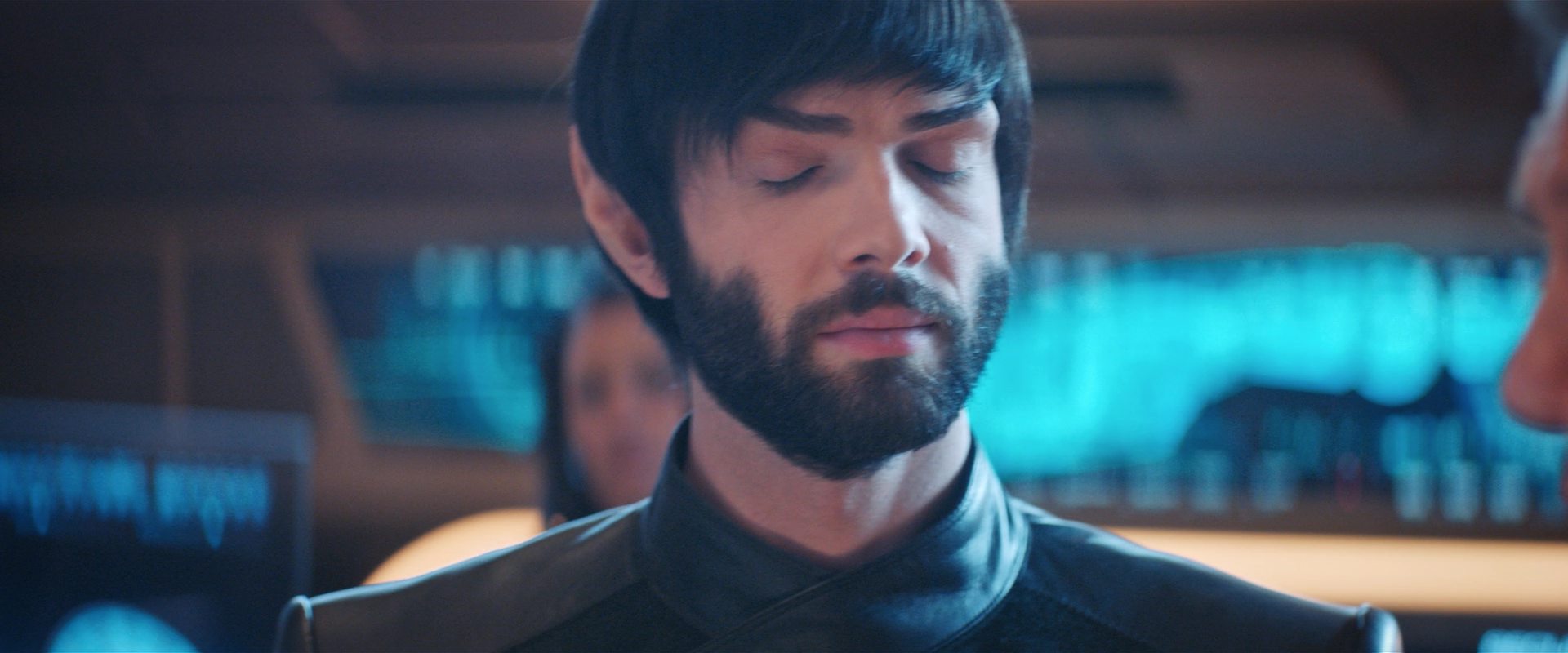 extant_StarTrekDiscovery_2x13-SuchSweetSorrowPart1_04891.jpg