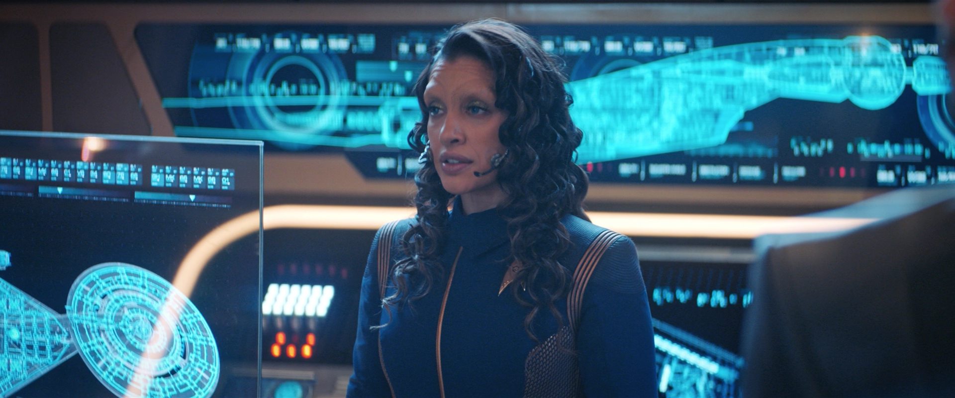 extant_StarTrekDiscovery_2x13-SuchSweetSorrowPart1_04900.jpg