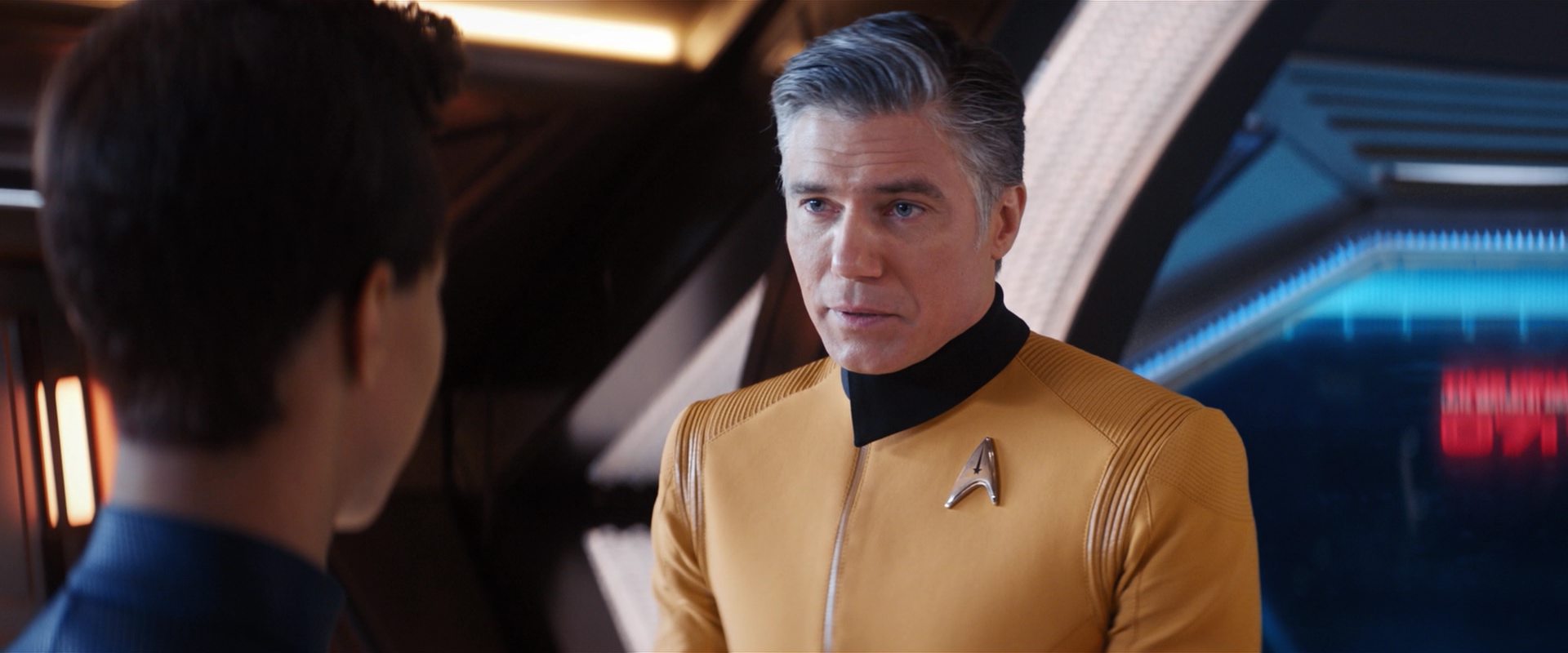 extant_StarTrekDiscovery_2x13-SuchSweetSorrowPart1_04959.jpg