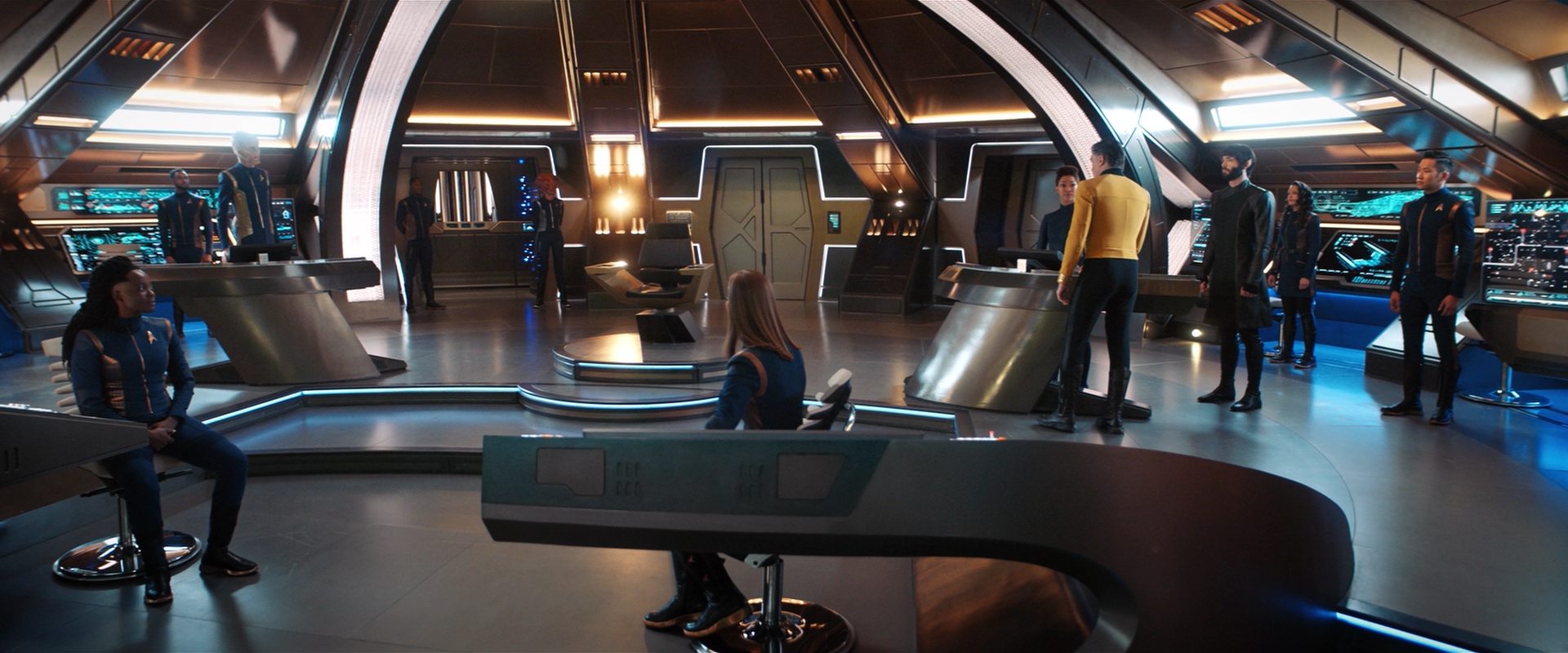 extant_StarTrekDiscovery_2x13-SuchSweetSorrowPart1_04969.jpg
