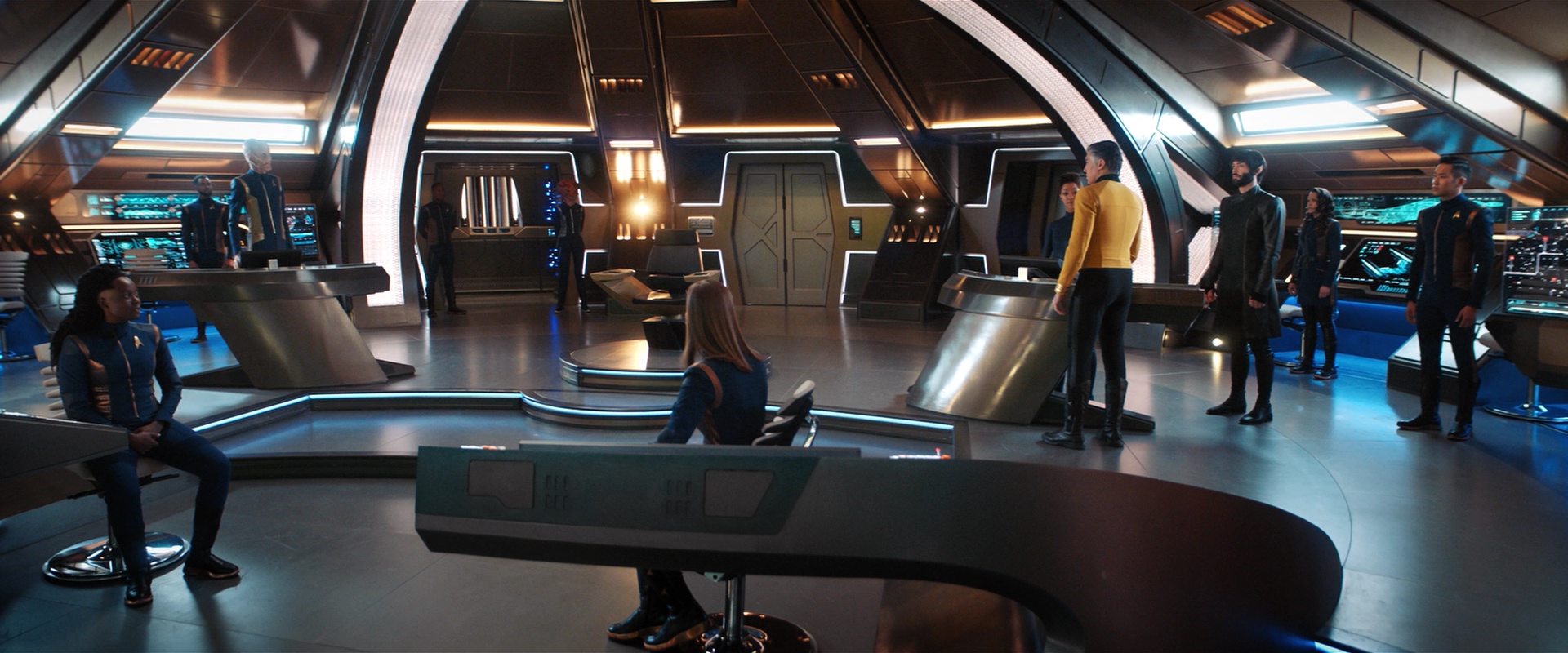 extant_StarTrekDiscovery_2x13-SuchSweetSorrowPart1_04973.jpg