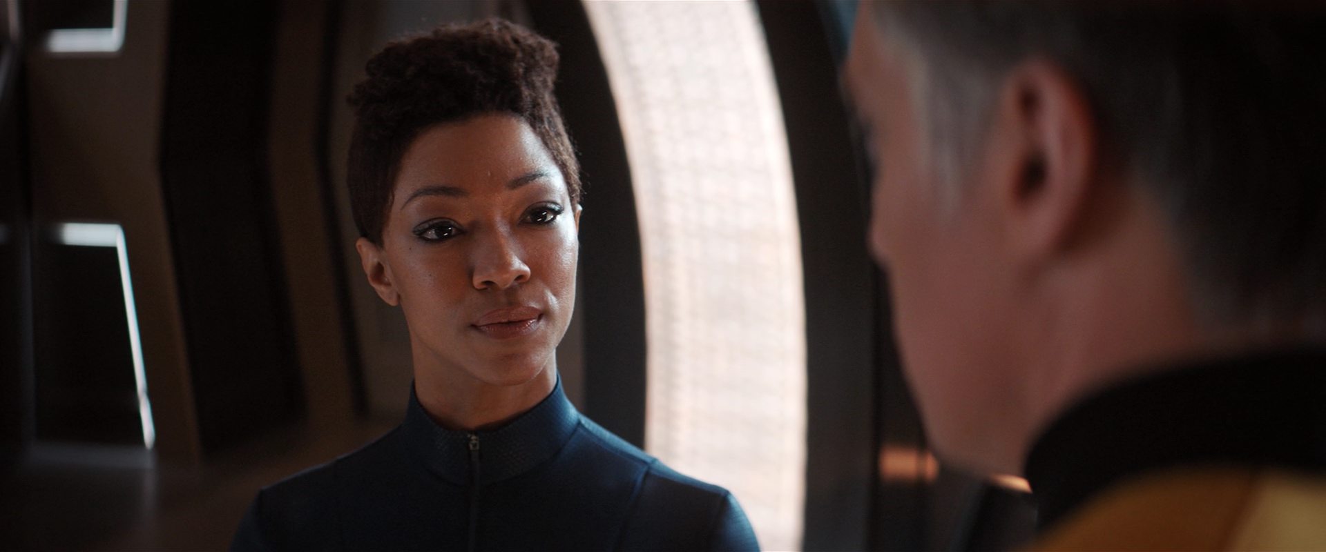 extant_StarTrekDiscovery_2x13-SuchSweetSorrowPart1_04985.jpg