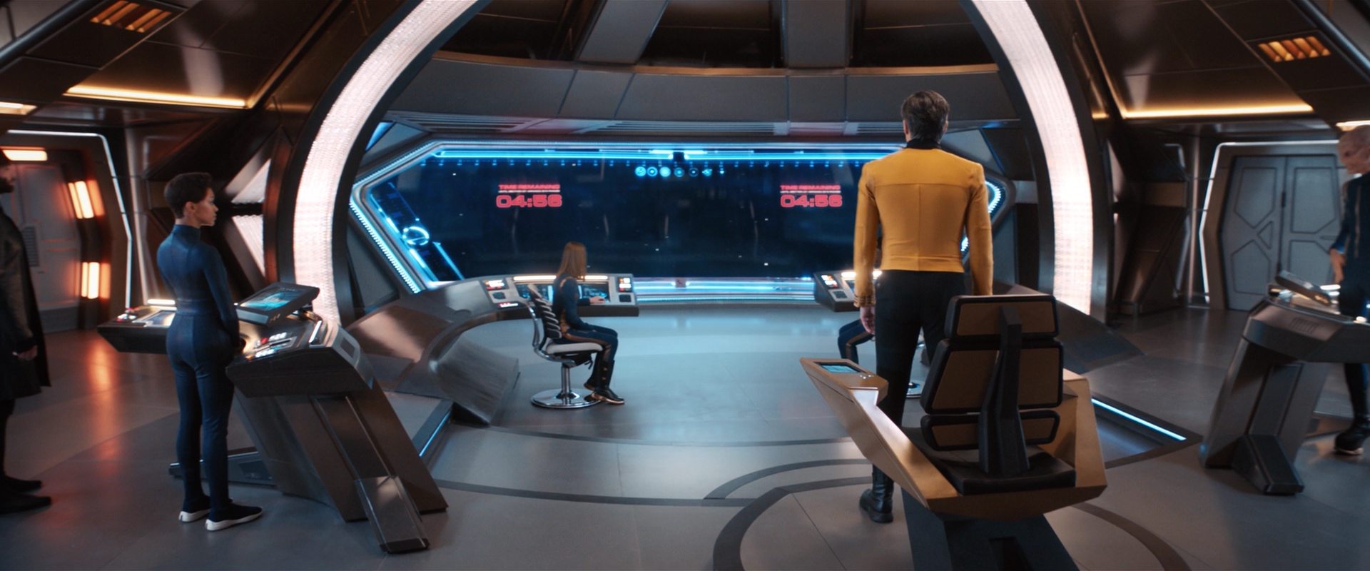 extant_StarTrekDiscovery_2x13-SuchSweetSorrowPart1_05036.jpg