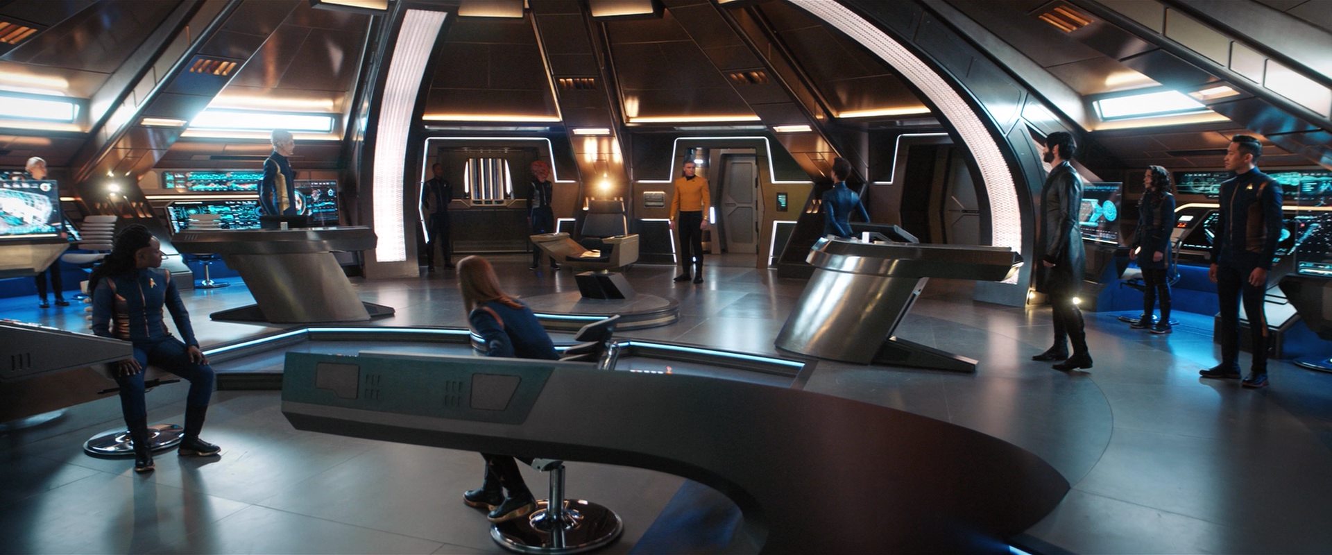 extant_StarTrekDiscovery_2x13-SuchSweetSorrowPart1_05077.jpg