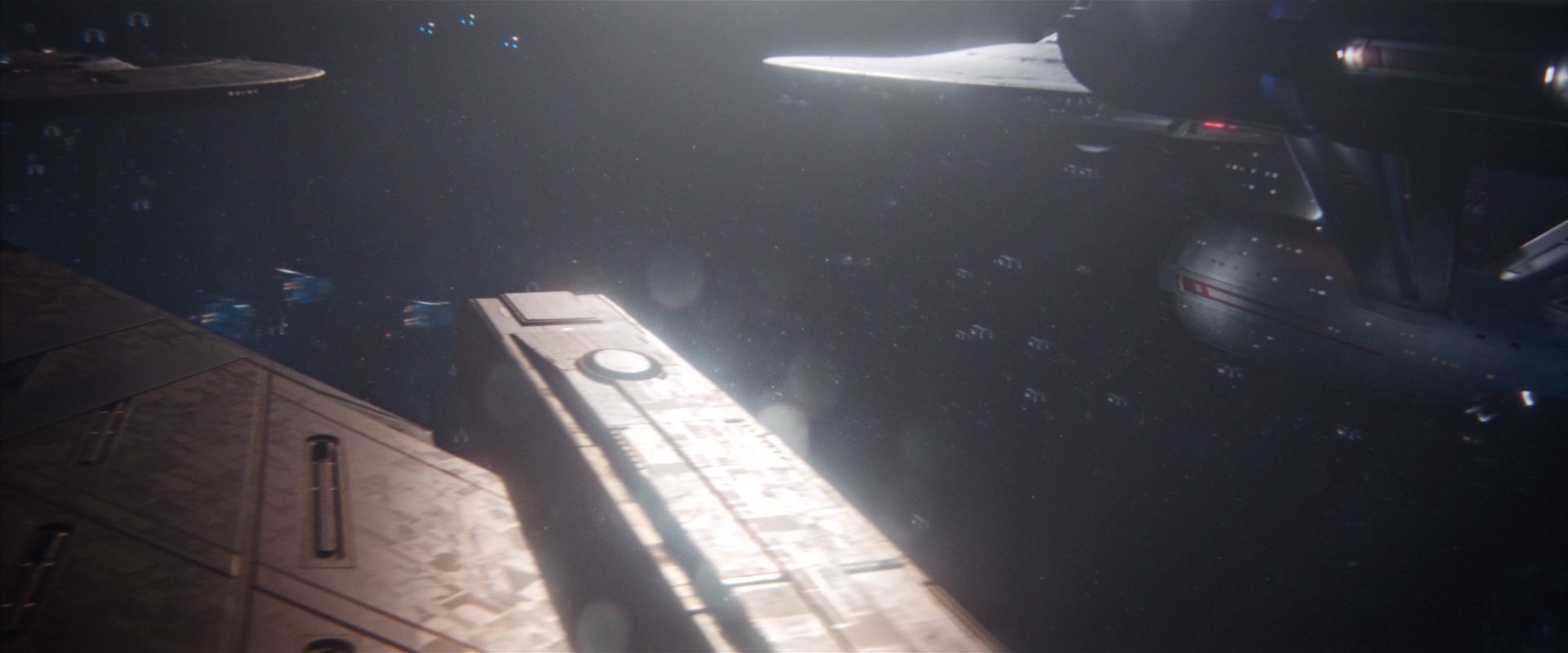 extant_StarTrekDiscovery_2x13-SuchSweetSorrowPart1_05154.jpg