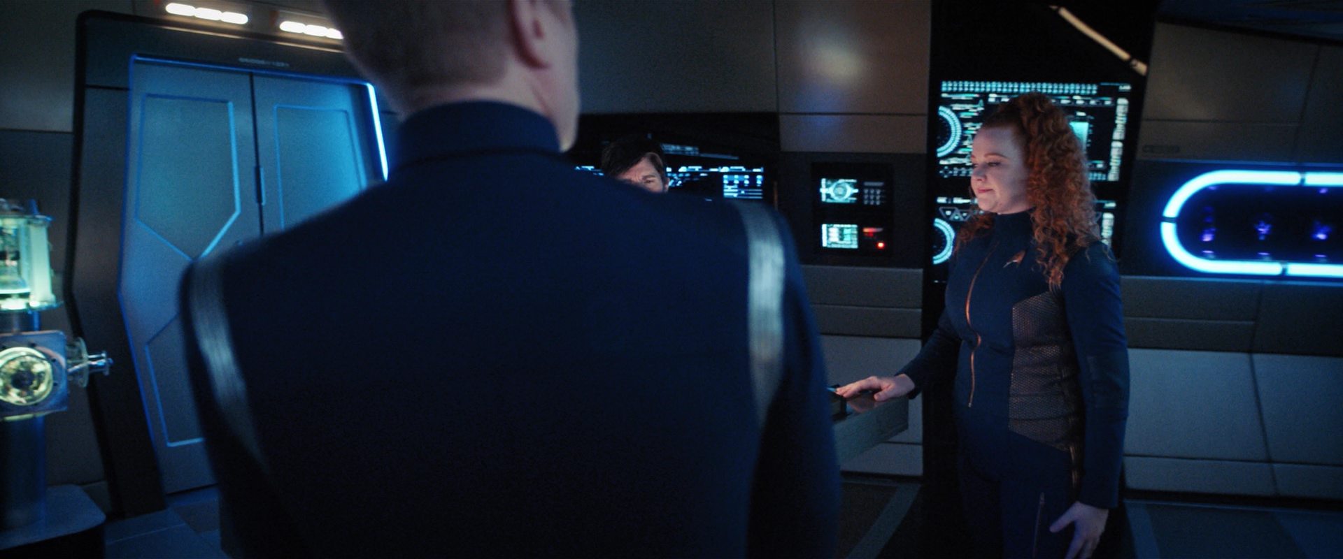 extant_StarTrekDiscovery_2x13-SuchSweetSorrowPart1_05186.jpg