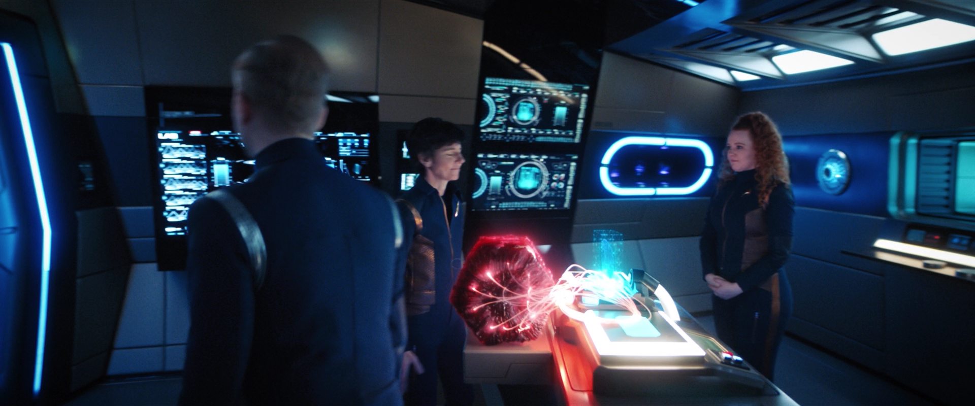 extant_StarTrekDiscovery_2x13-SuchSweetSorrowPart1_05312.jpg