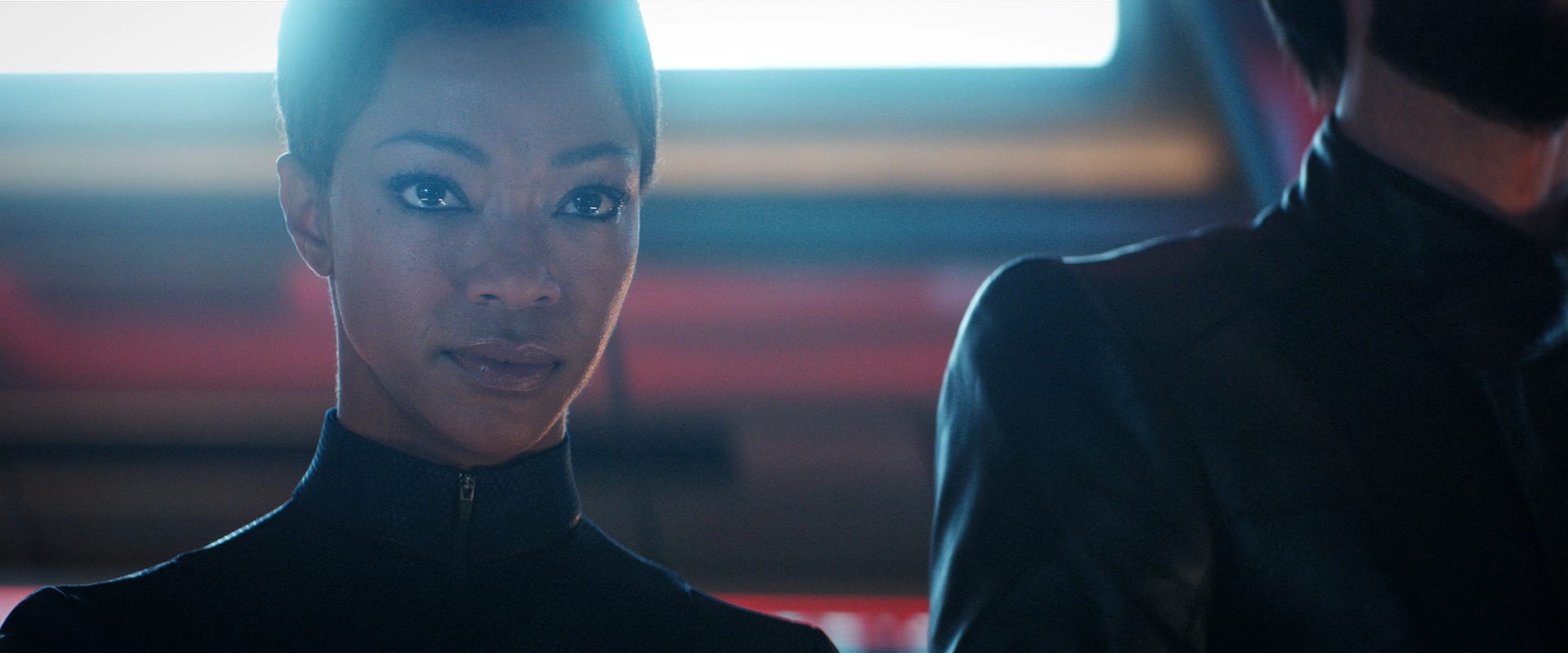 extant_StarTrekDiscovery_2x13-SuchSweetSorrowPart1_05390.jpg