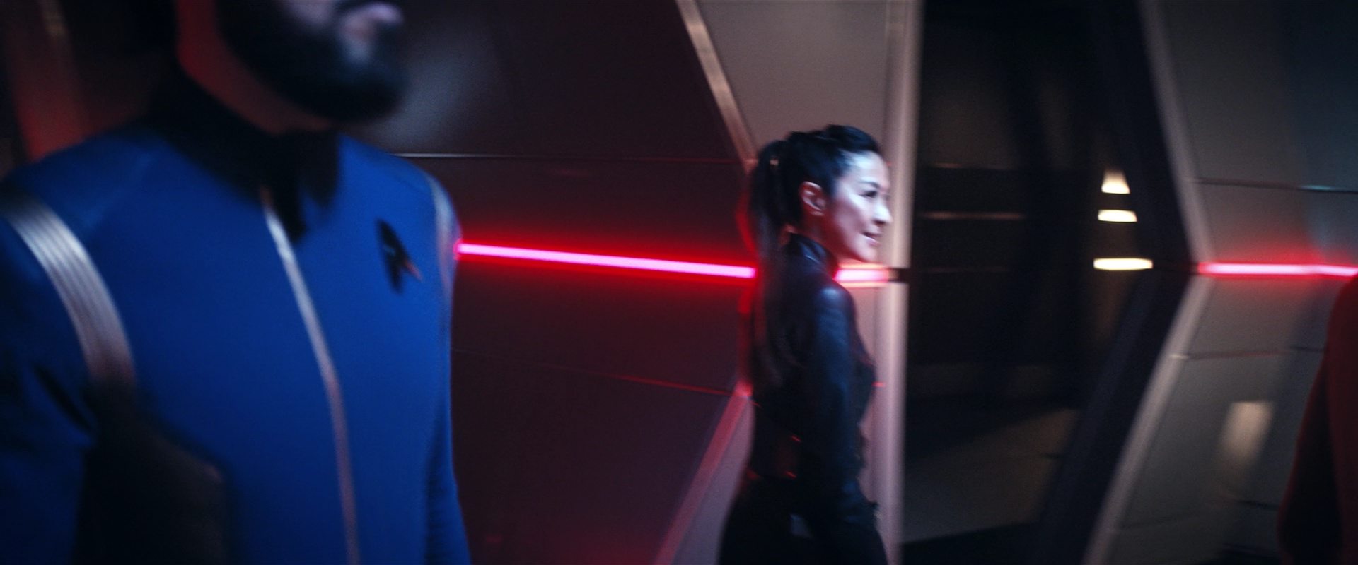 extant_StarTrekDiscovery_2x13-SuchSweetSorrowPart1_05416.jpg