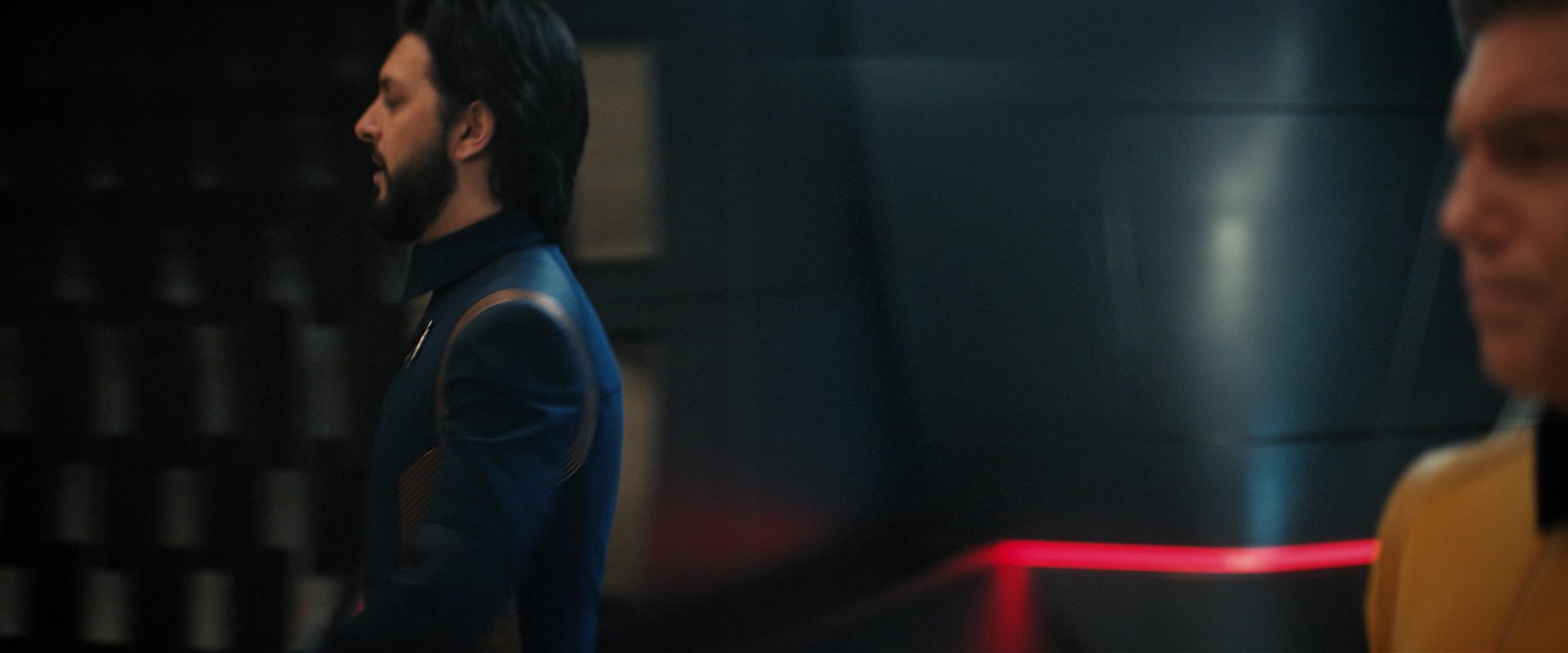 extant_StarTrekDiscovery_2x13-SuchSweetSorrowPart1_05423.jpg