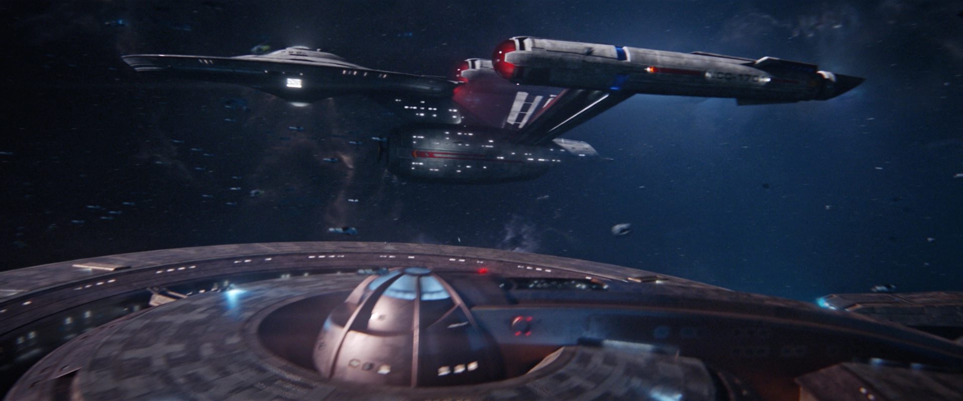 extant_StarTrekDiscovery_2x13-SuchSweetSorrowPart1_05472.jpg