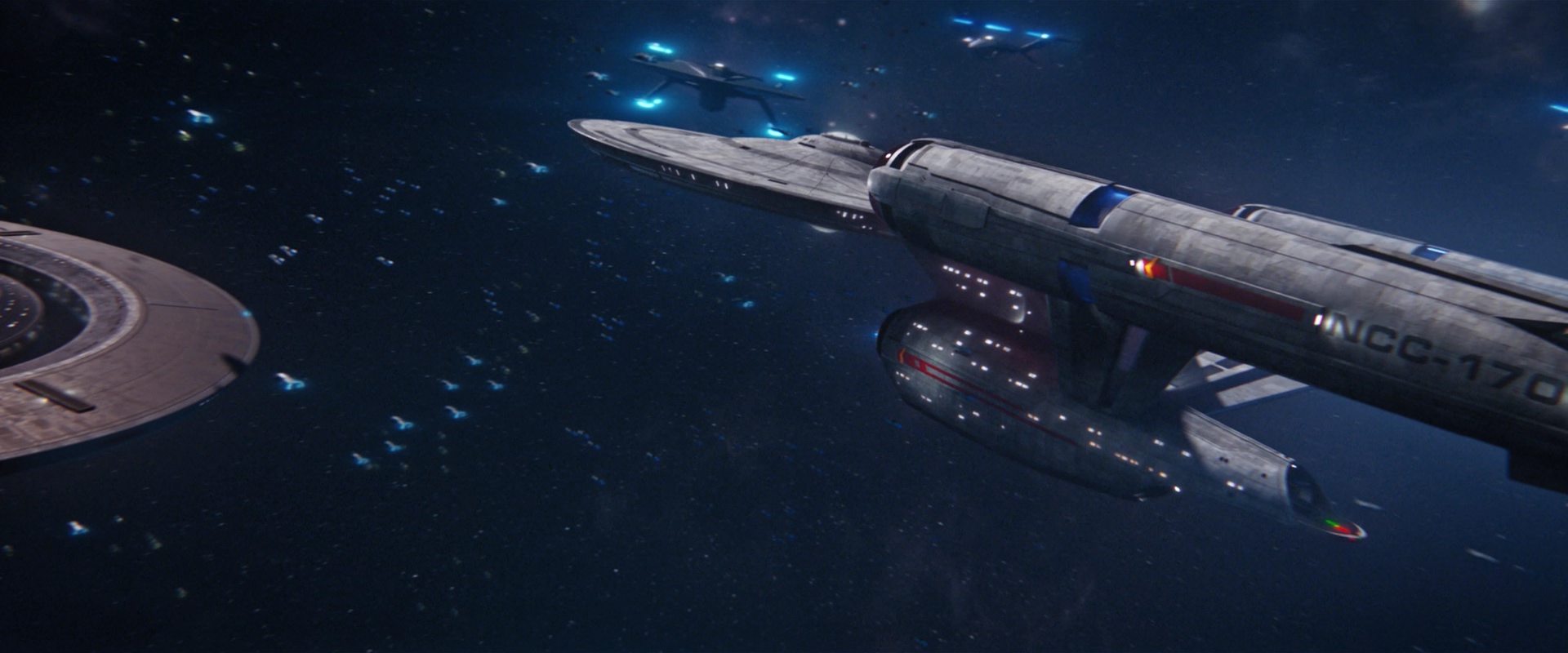 extant_StarTrekDiscovery_2x13-SuchSweetSorrowPart1_05485.jpg