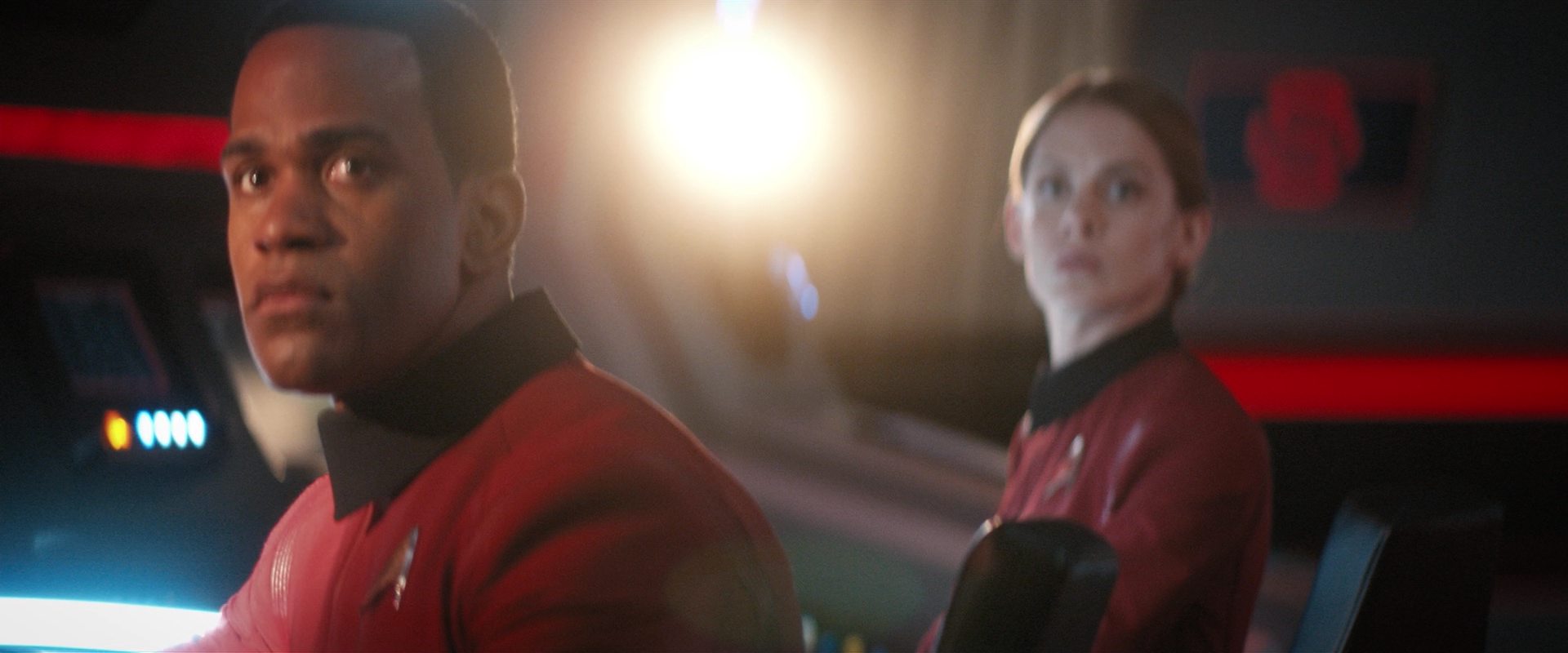 extant_StarTrekDiscovery_2x13-SuchSweetSorrowPart1_05574.jpg