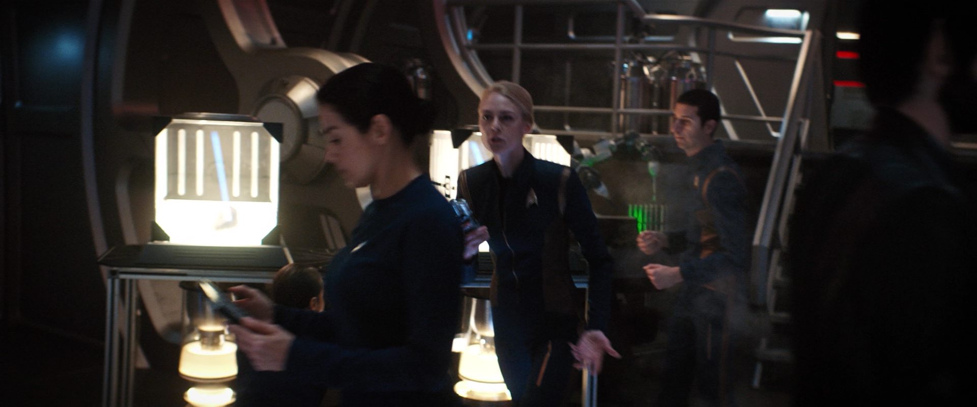 extant_StarTrekDiscovery_2x14-SuchSweetSorrowPart2_00378.jpg