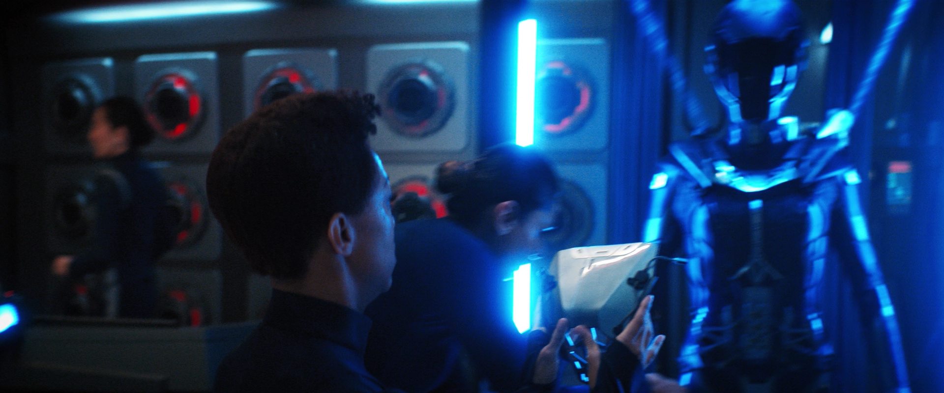 extant_StarTrekDiscovery_2x14-SuchSweetSorrowPart2_00415.jpg
