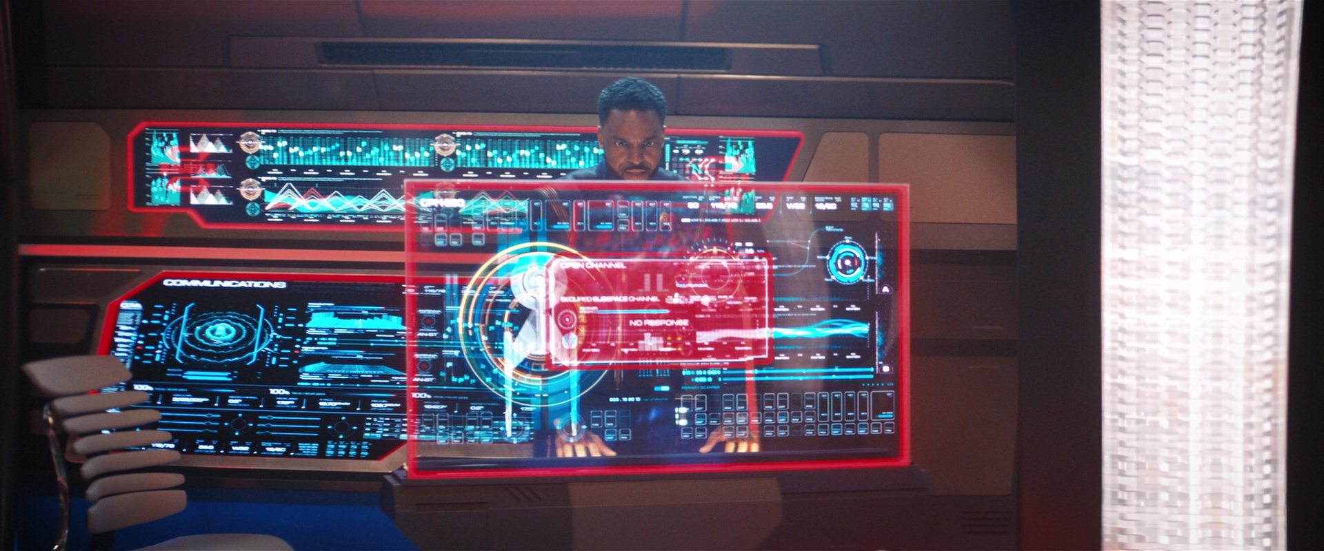 extant_StarTrekDiscovery_2x14-SuchSweetSorrowPart2_00532.jpg