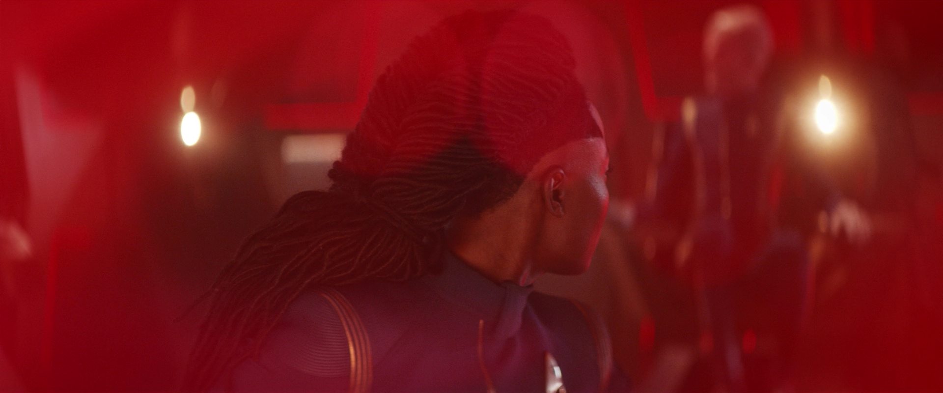 extant_StarTrekDiscovery_2x14-SuchSweetSorrowPart2_00618.jpg