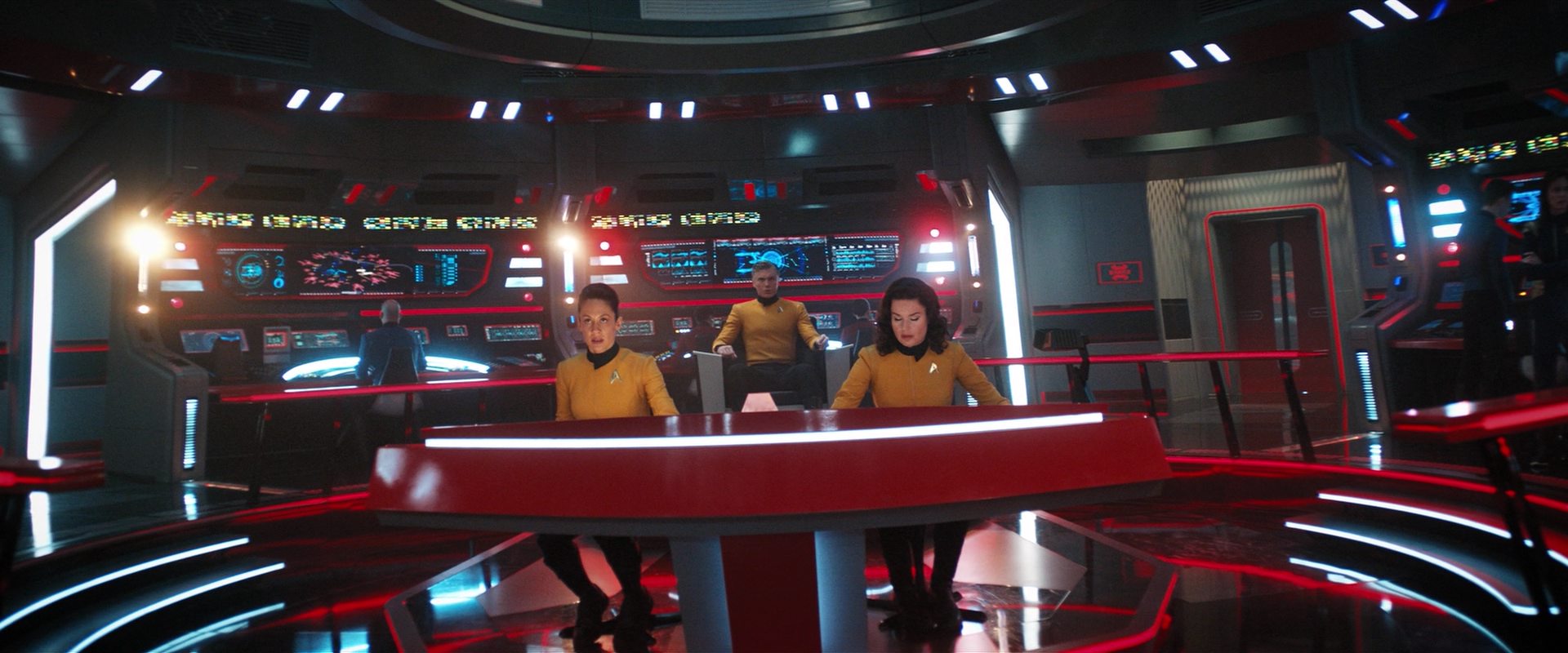 extant_StarTrekDiscovery_2x14-SuchSweetSorrowPart2_01007.jpg