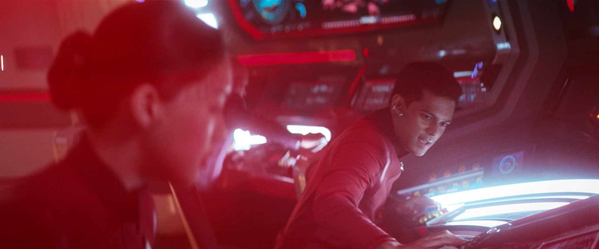 extant_StarTrekDiscovery_2x14-SuchSweetSorrowPart2_01059.jpg