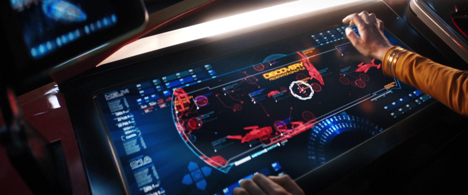 extant_StarTrekDiscovery_2x14-SuchSweetSorrowPart2_01152.jpg