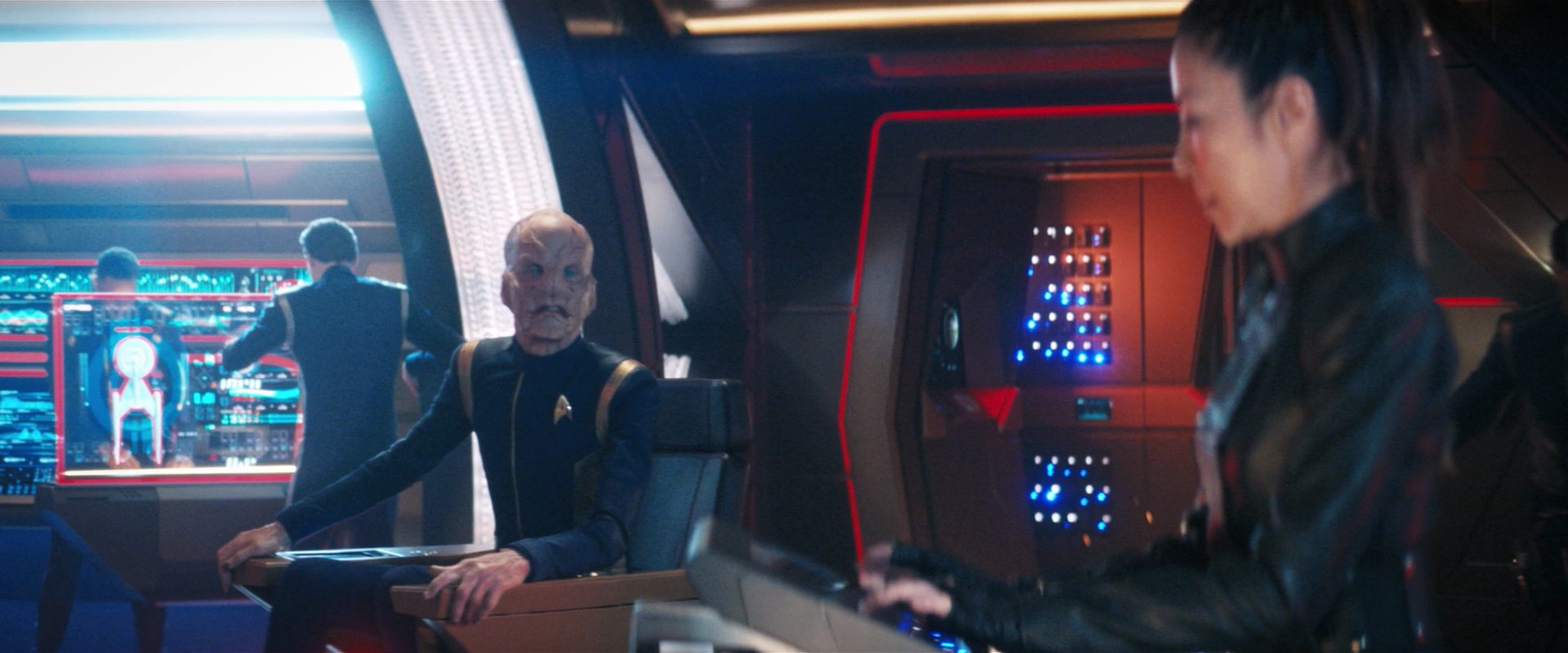 extant_StarTrekDiscovery_2x14-SuchSweetSorrowPart2_01299.jpg