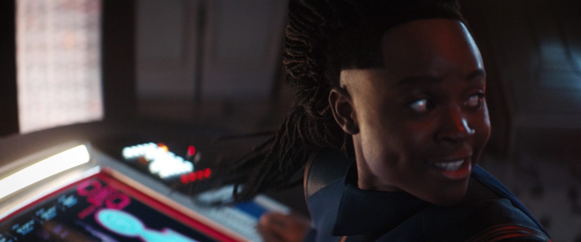 extant_StarTrekDiscovery_2x14-SuchSweetSorrowPart2_01317.jpg