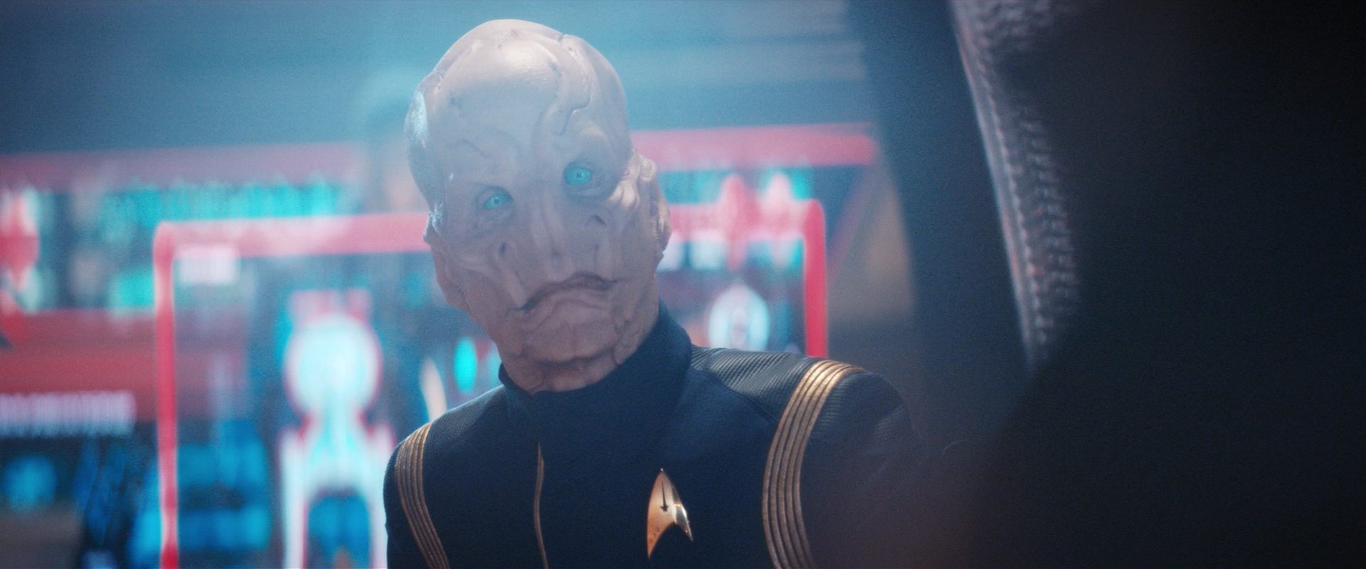 extant_StarTrekDiscovery_2x14-SuchSweetSorrowPart2_01351.jpg