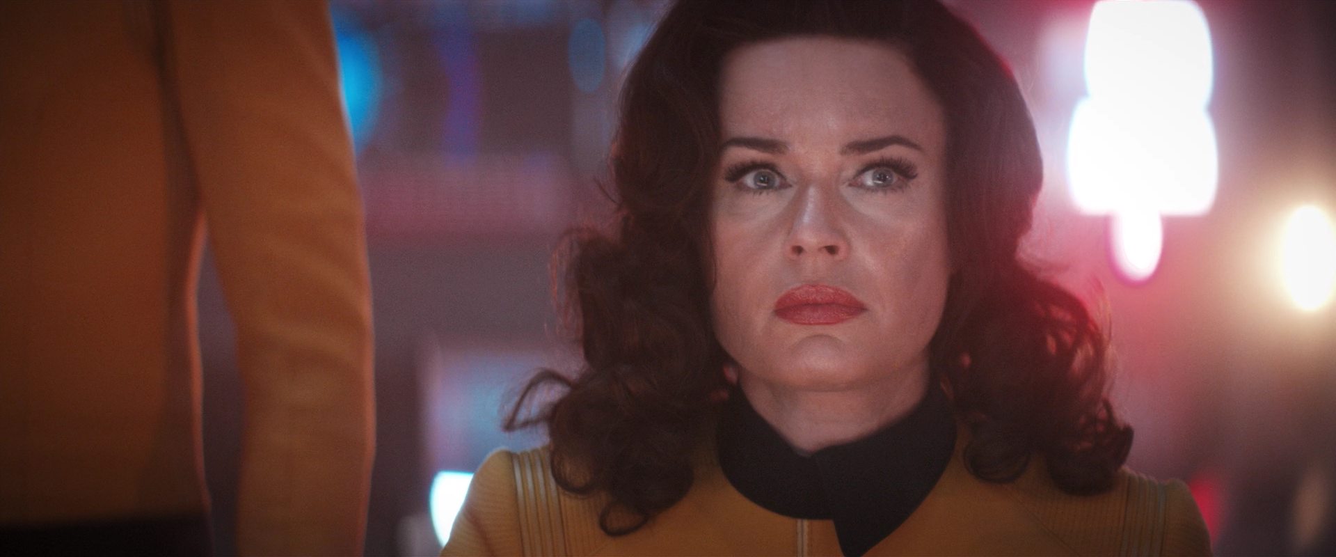 extant_StarTrekDiscovery_2x14-SuchSweetSorrowPart2_01452.jpg