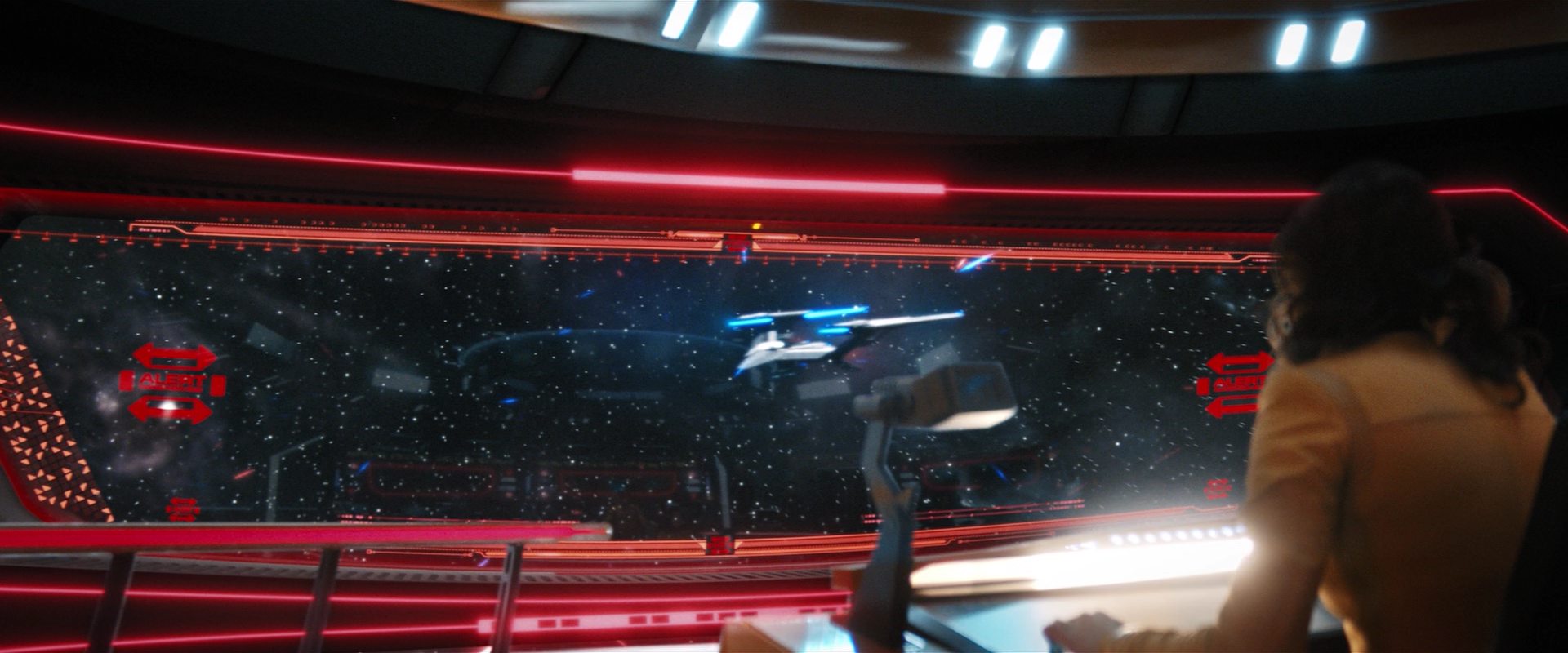 extant_StarTrekDiscovery_2x14-SuchSweetSorrowPart2_01455.jpg