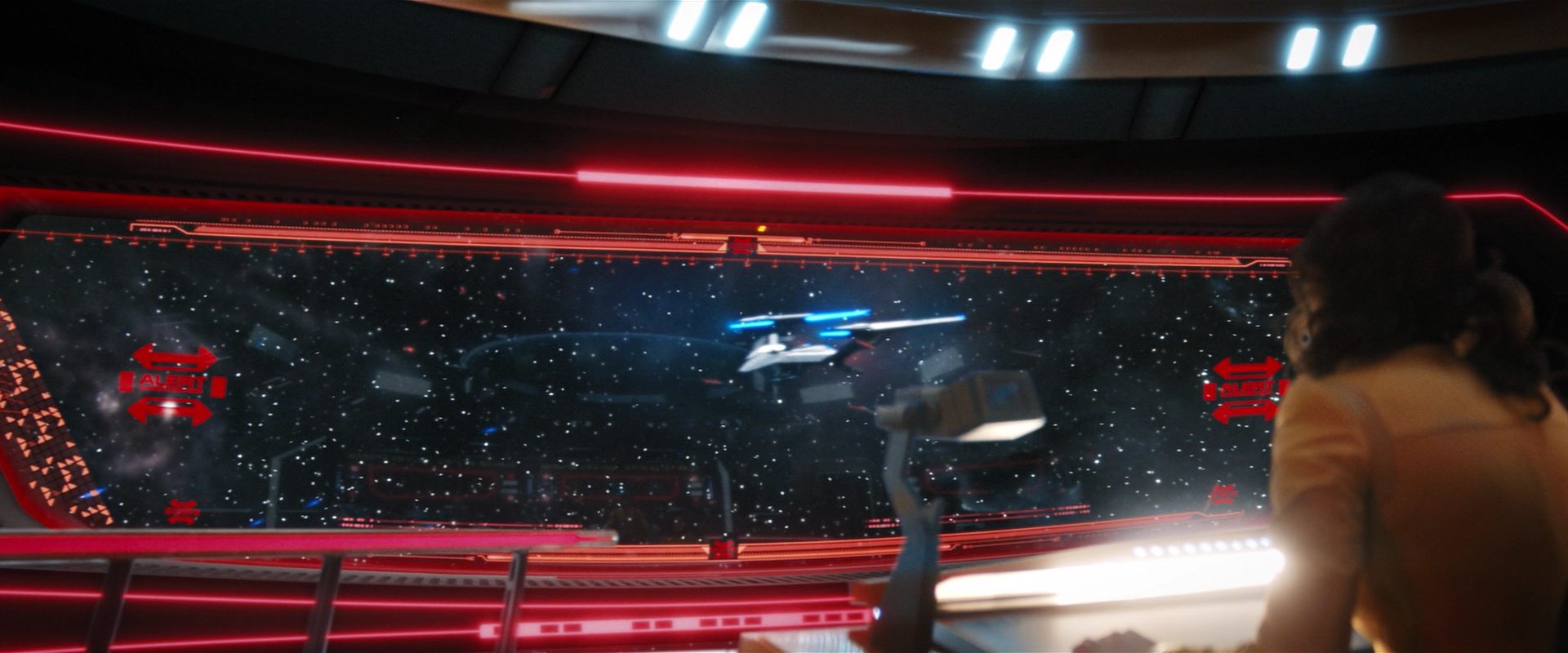 extant_StarTrekDiscovery_2x14-SuchSweetSorrowPart2_01457.jpg