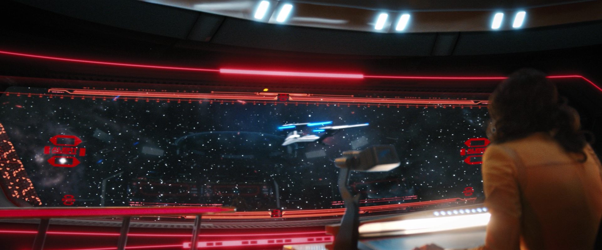 extant_StarTrekDiscovery_2x14-SuchSweetSorrowPart2_01458.jpg