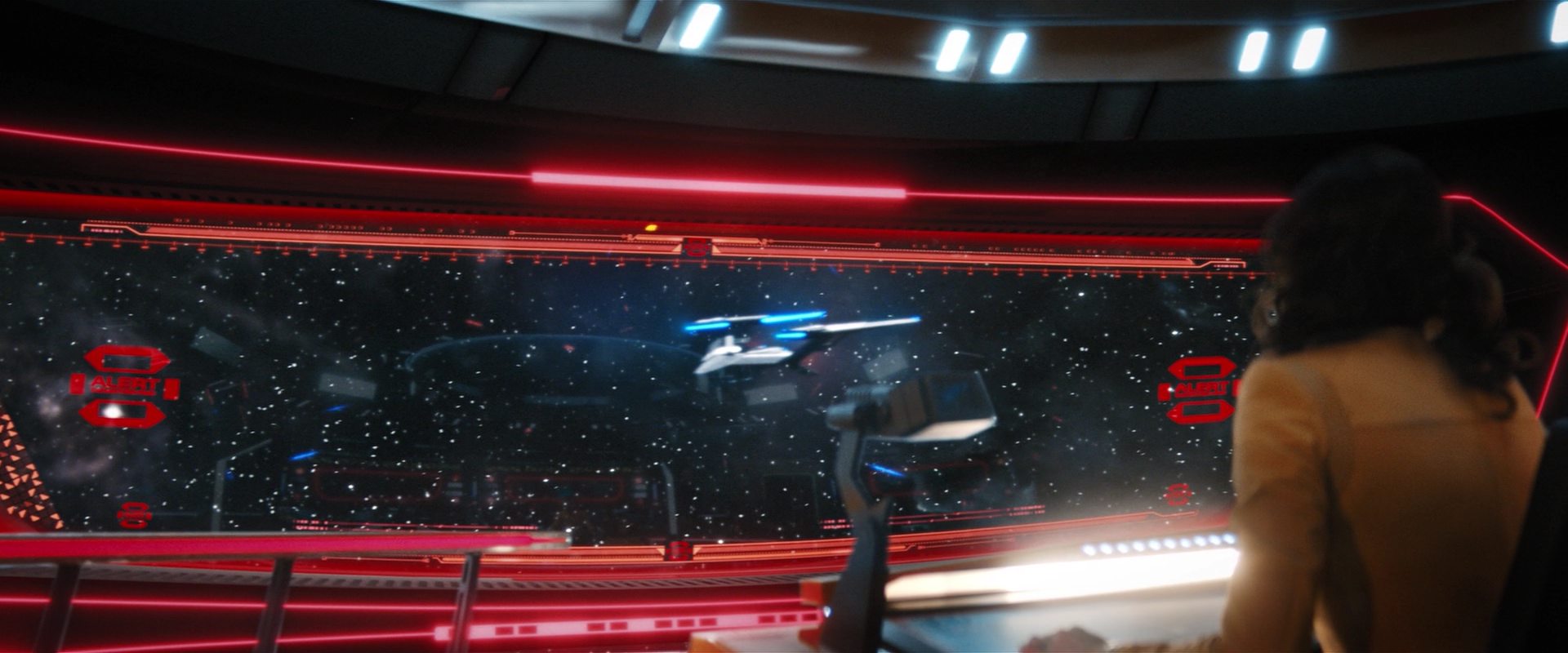 extant_StarTrekDiscovery_2x14-SuchSweetSorrowPart2_01460.jpg