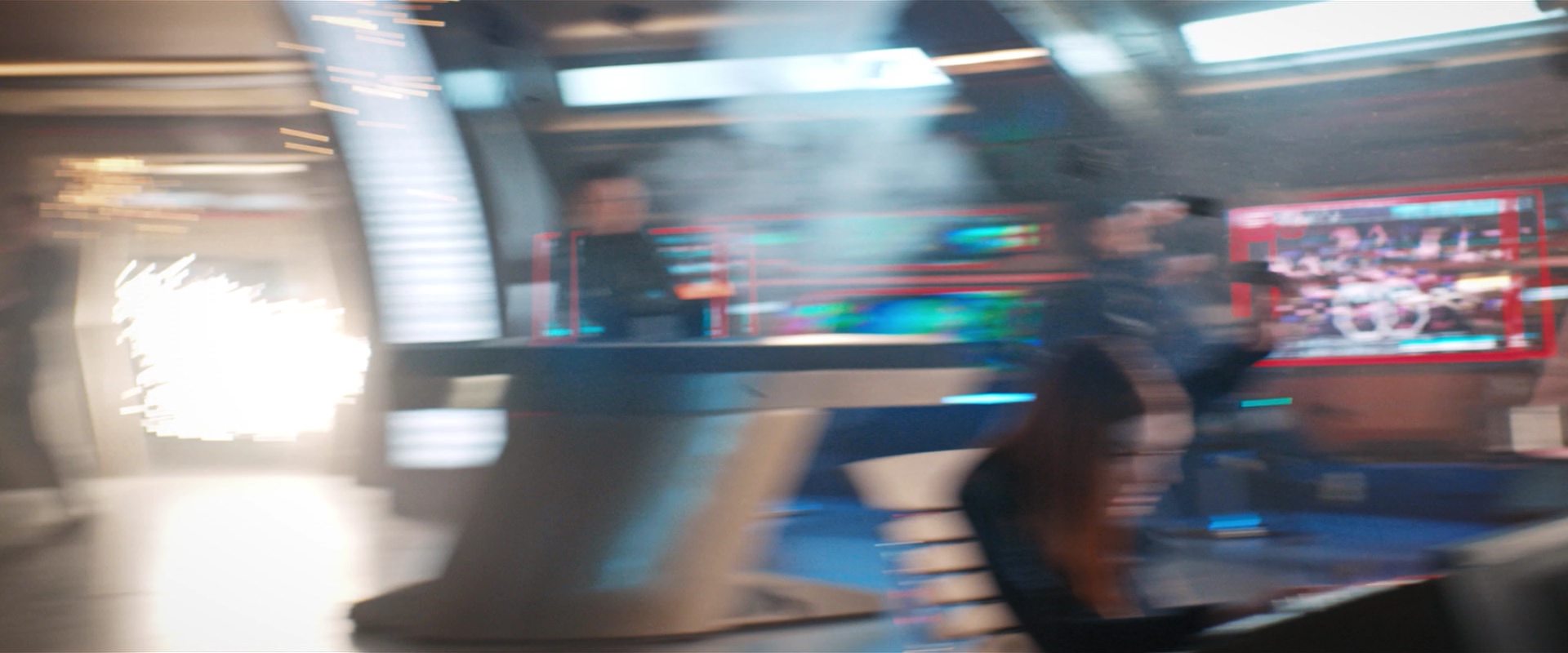 extant_StarTrekDiscovery_2x14-SuchSweetSorrowPart2_01484.jpg