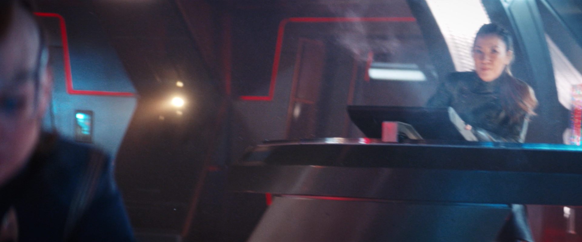 extant_StarTrekDiscovery_2x14-SuchSweetSorrowPart2_01528.jpg