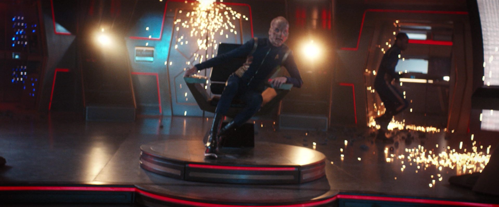 extant_StarTrekDiscovery_2x14-SuchSweetSorrowPart2_01530.jpg