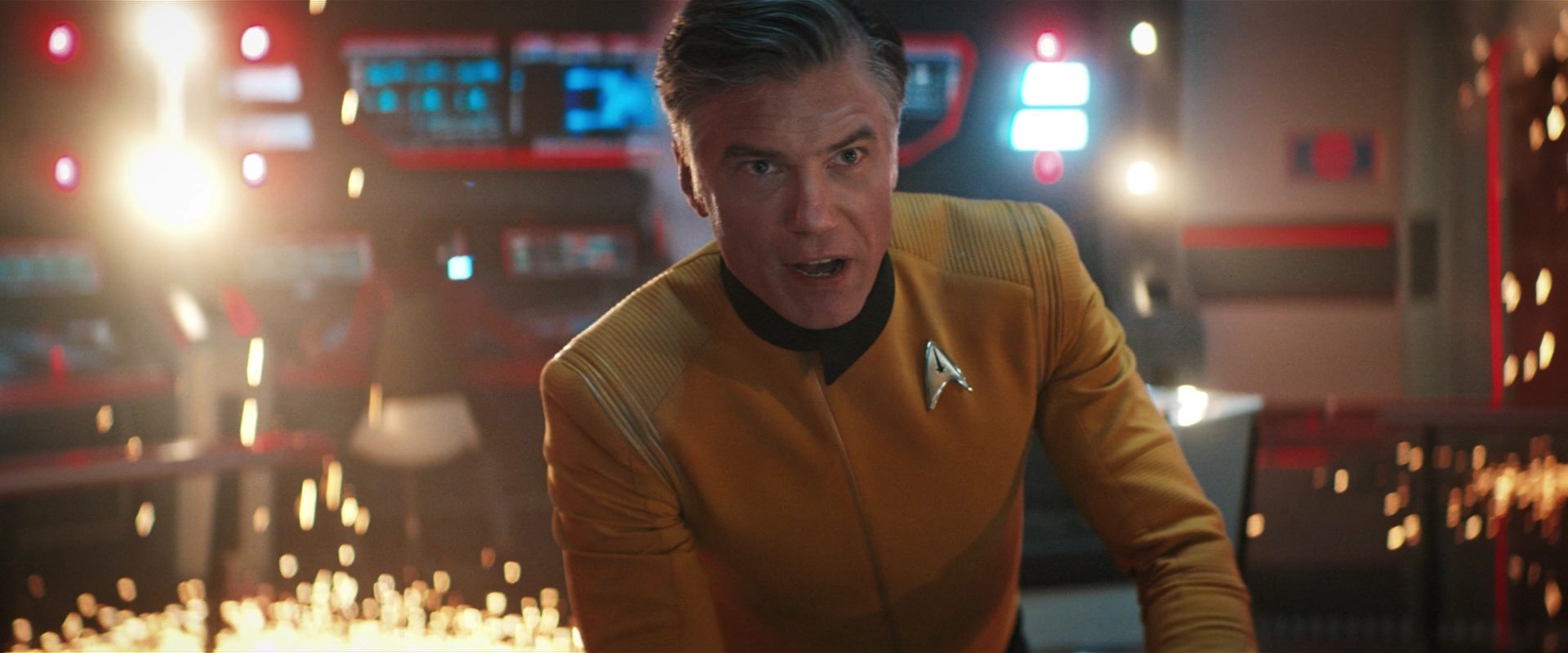 extant_StarTrekDiscovery_2x14-SuchSweetSorrowPart2_01541.jpg
