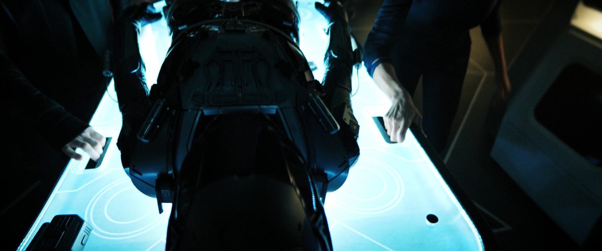 extant_StarTrekDiscovery_2x14-SuchSweetSorrowPart2_01566.jpg