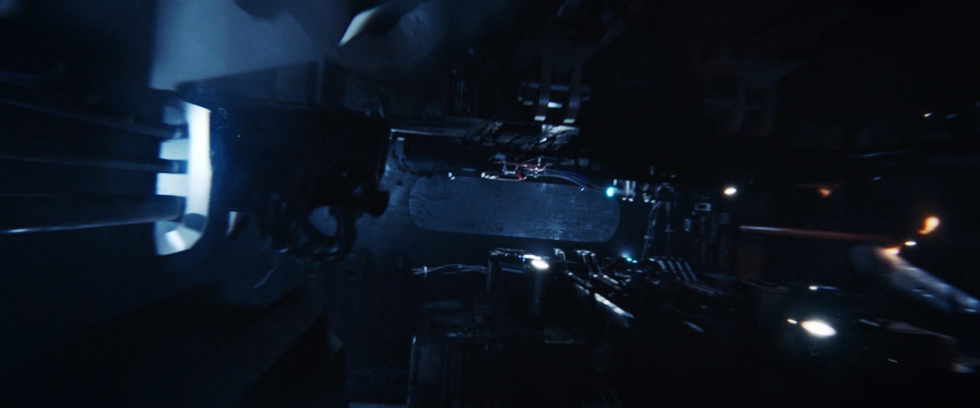 extant_StarTrekDiscovery_2x14-SuchSweetSorrowPart2_01588.jpg