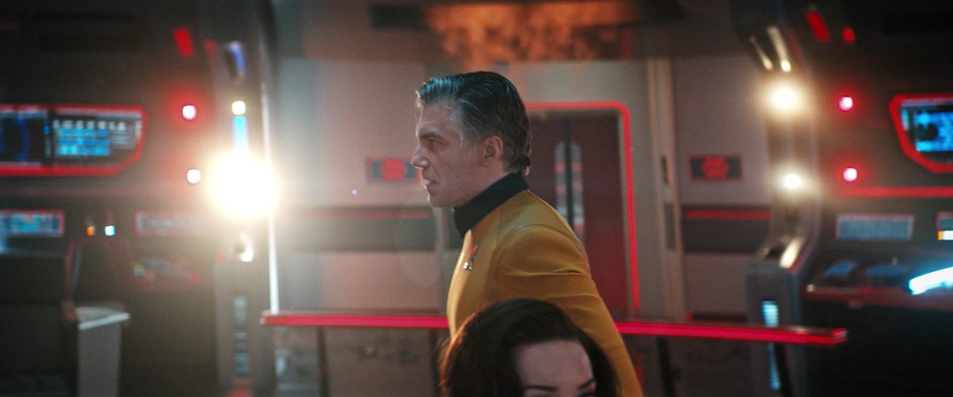 extant_StarTrekDiscovery_2x14-SuchSweetSorrowPart2_01749.jpg